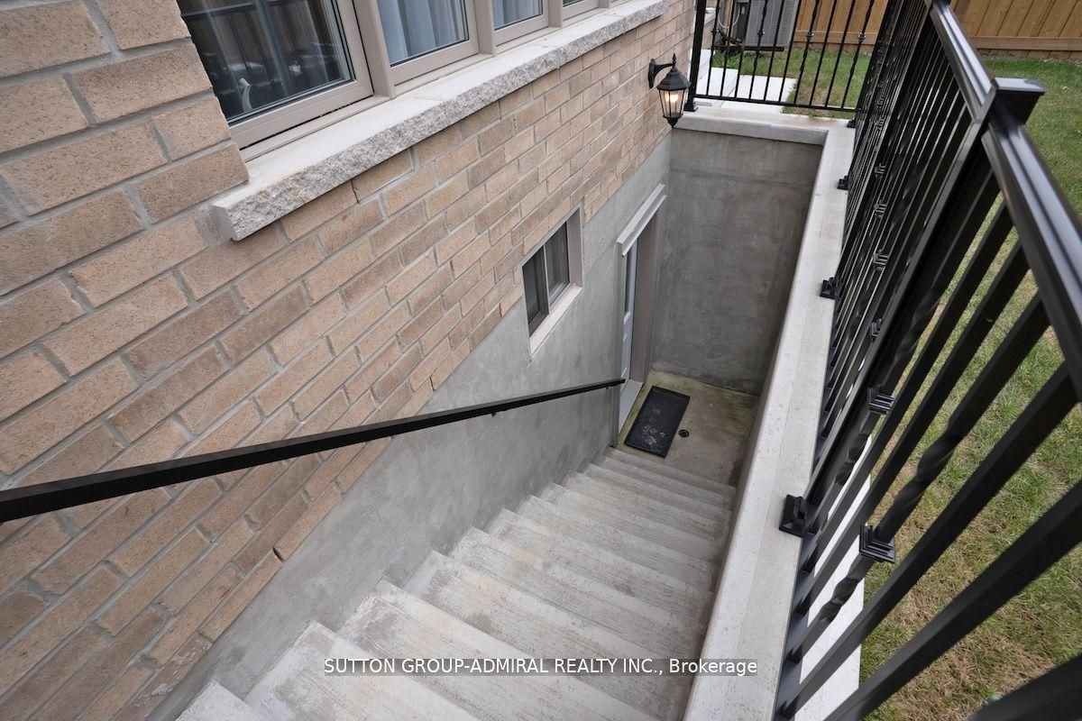 MLS #N12430301 image #39