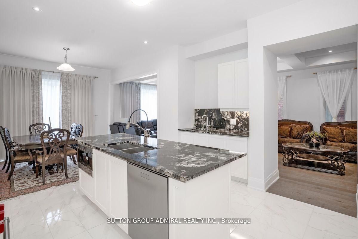 MLS #N12430301 image #6