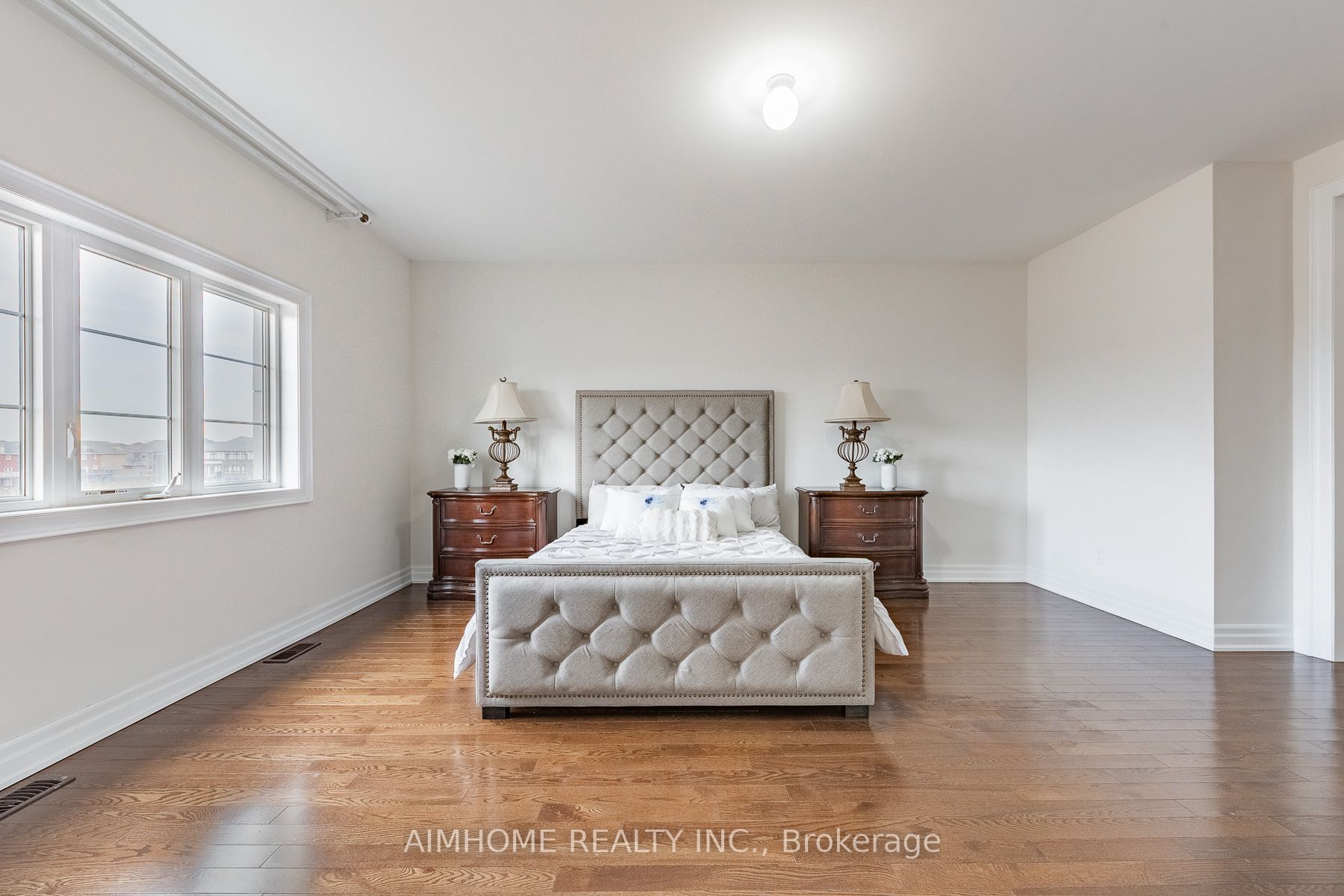 MLS #N12430694 image #13