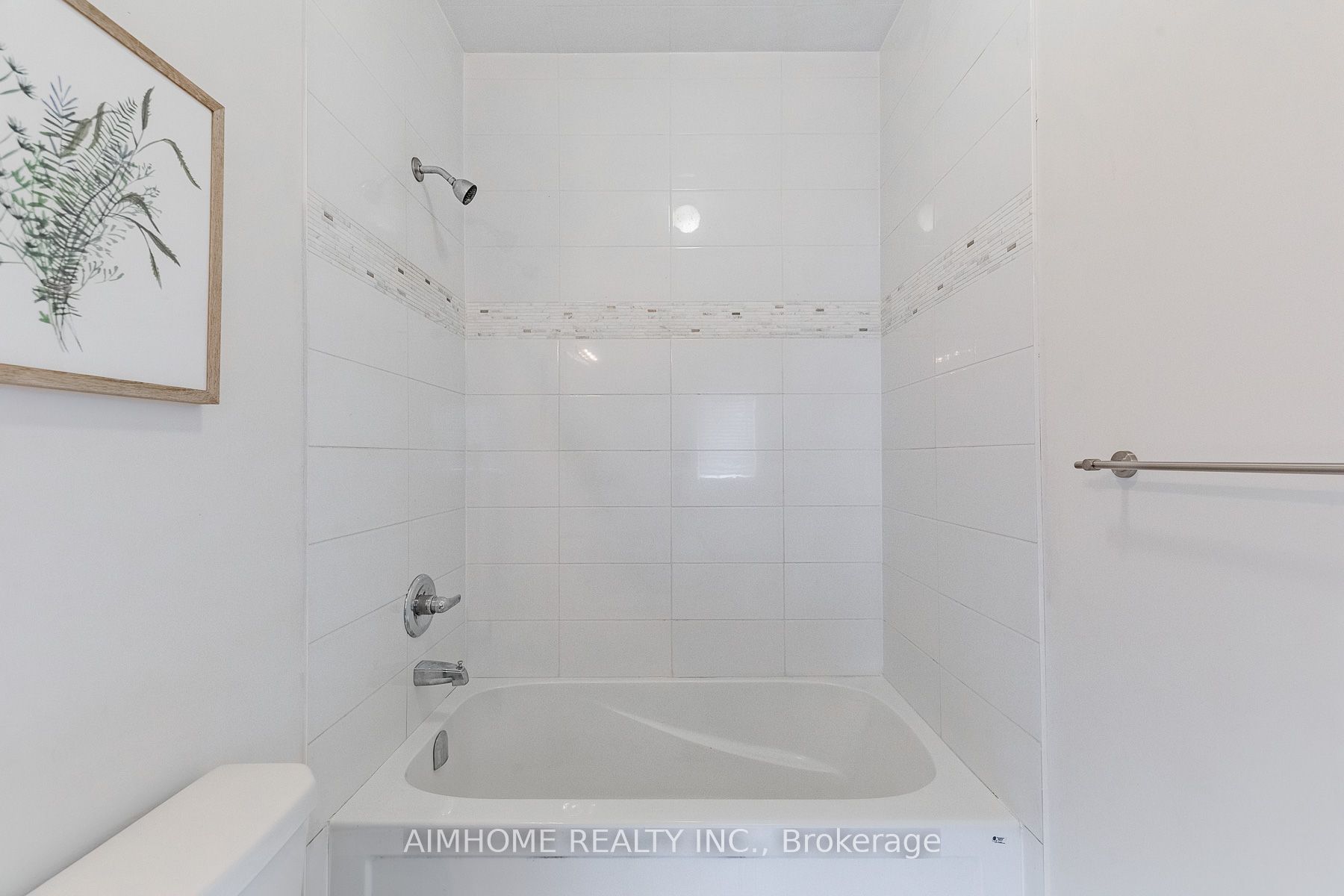 MLS #N12430694 image #21