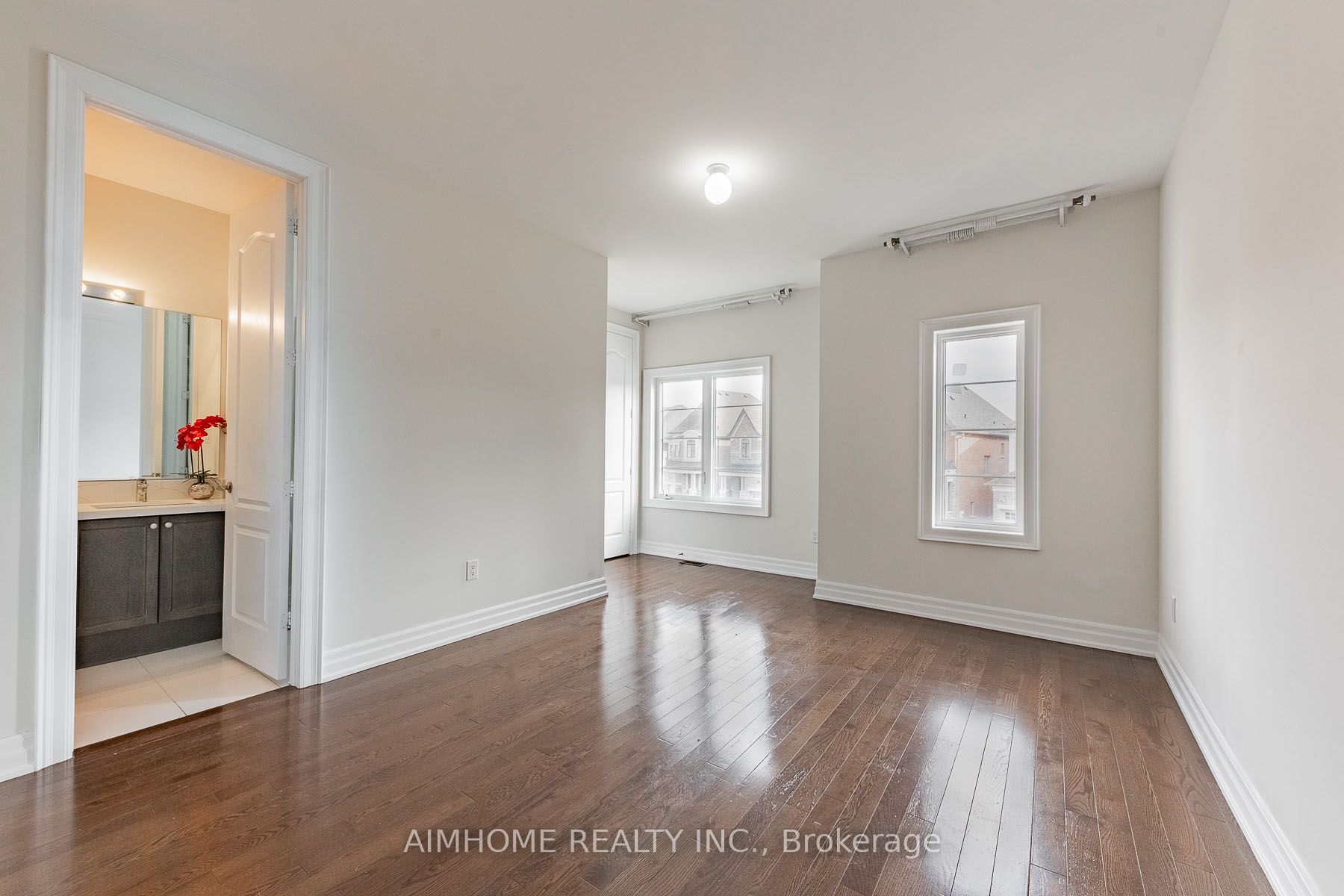 MLS #N12430694 image #26