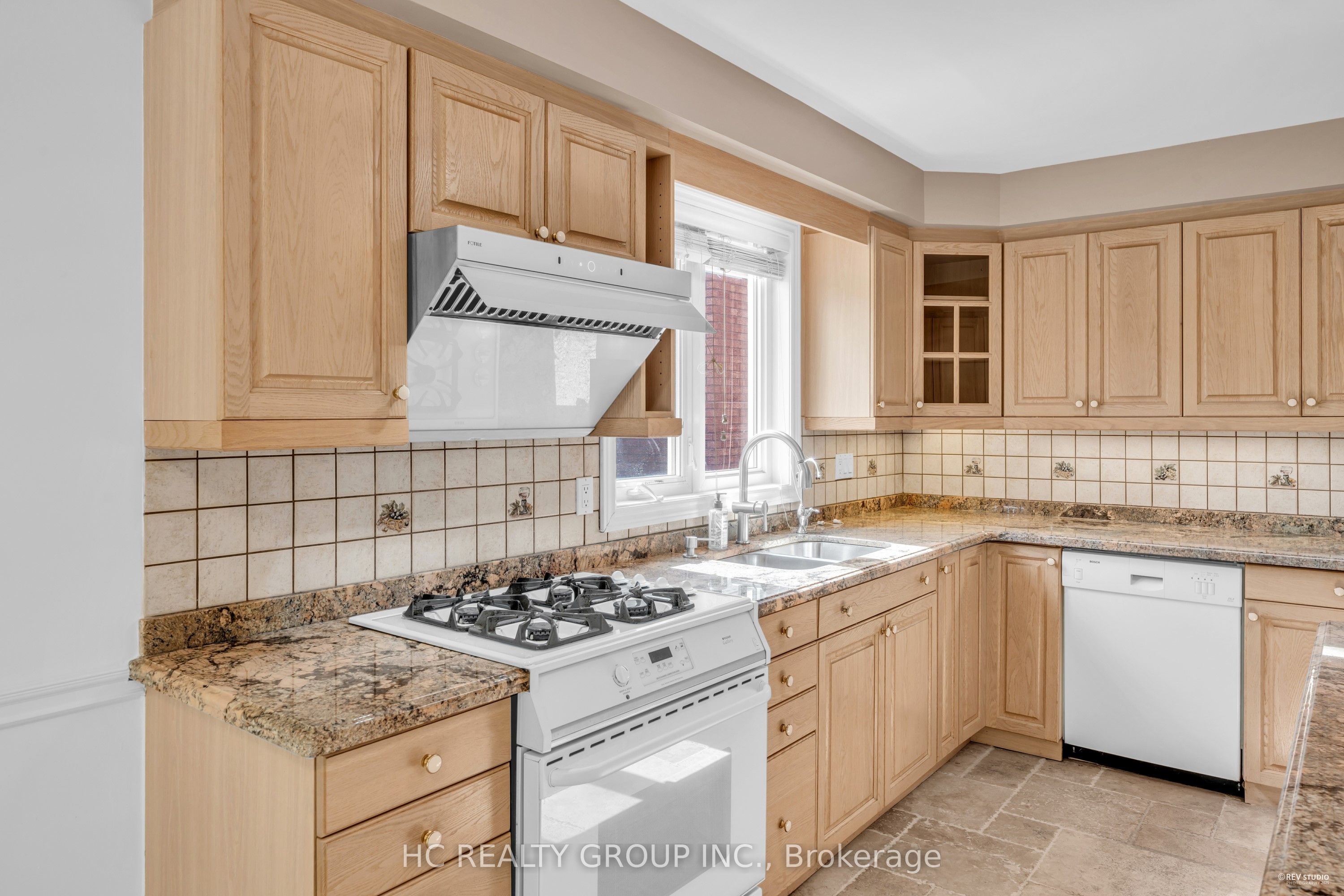 MLS #N12430895 image #11