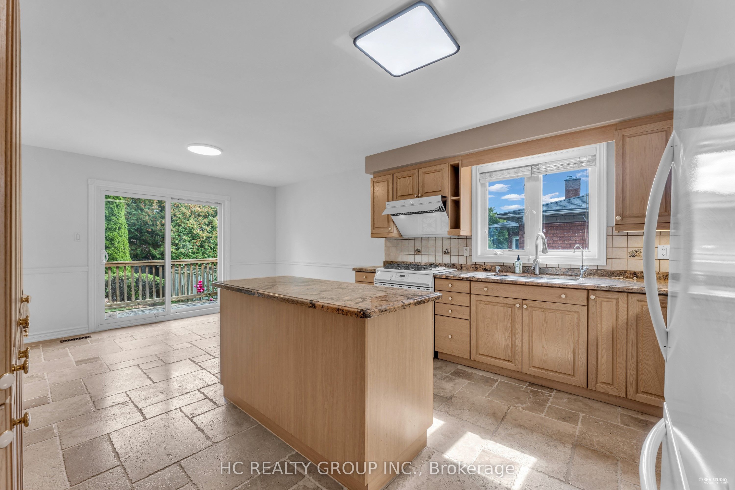 MLS #N12430895 image #12