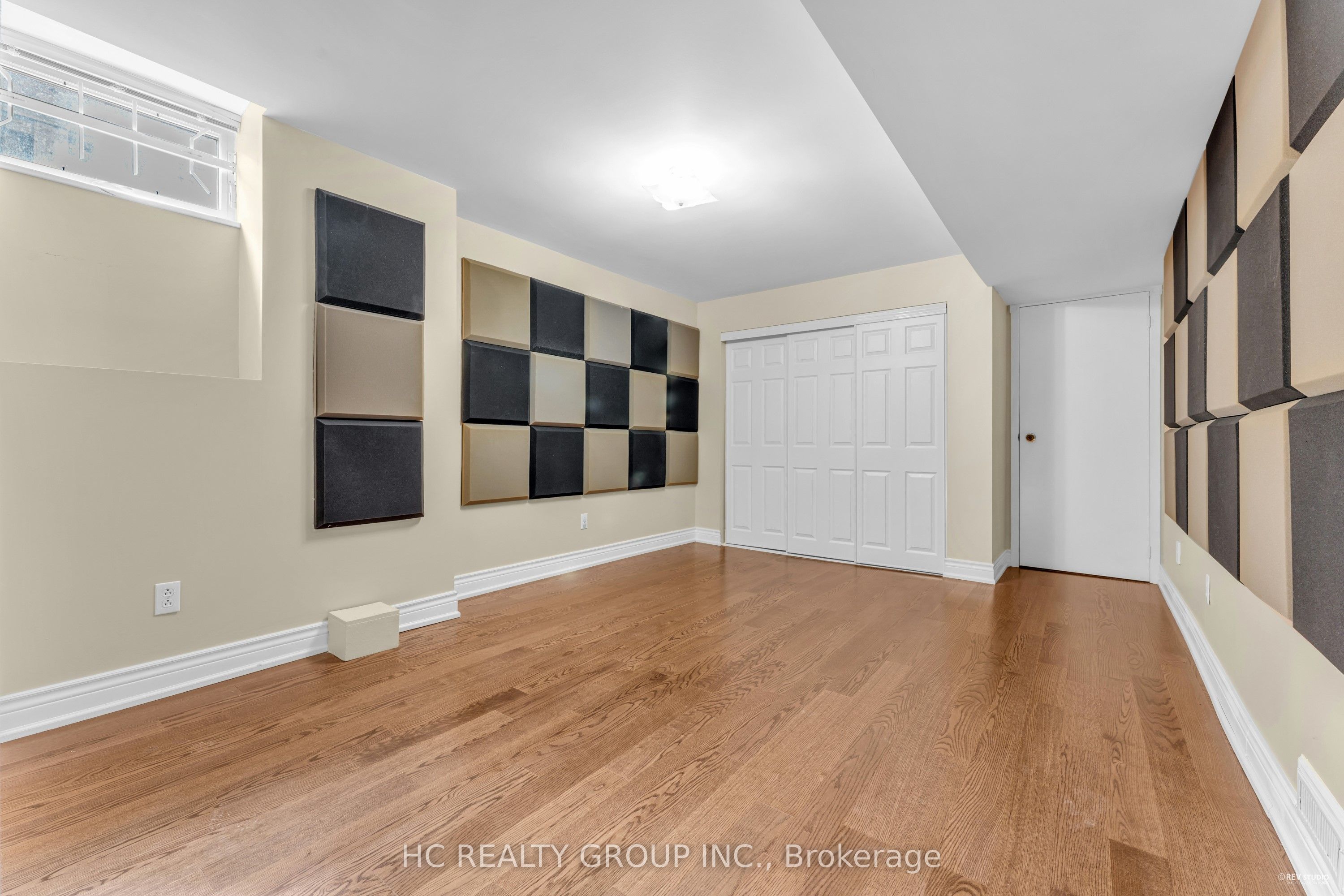 MLS #N12430895 image #32