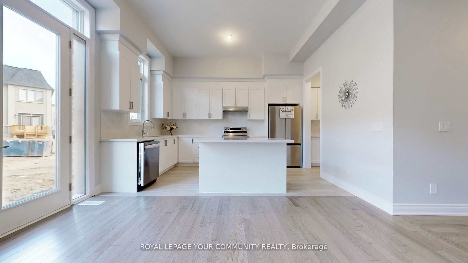 MLS #N12434165 image #10