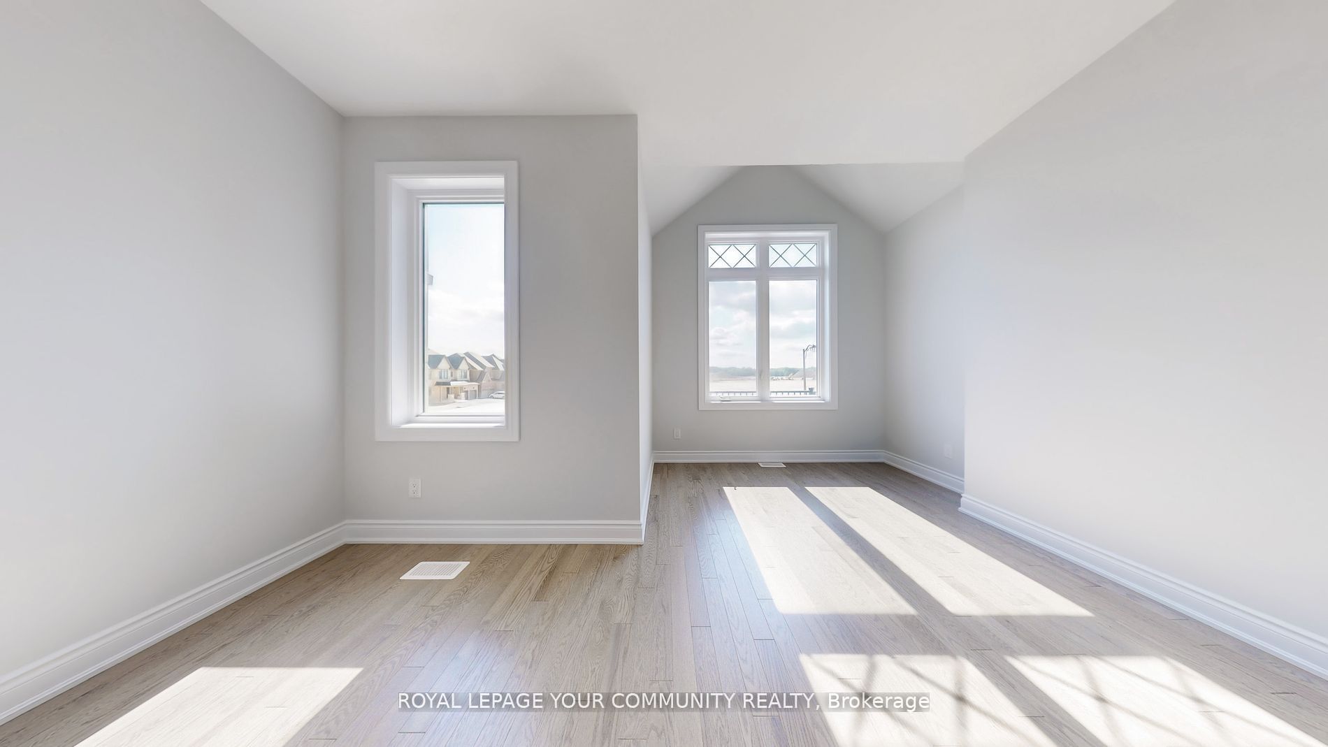 MLS #N12434165 image #32