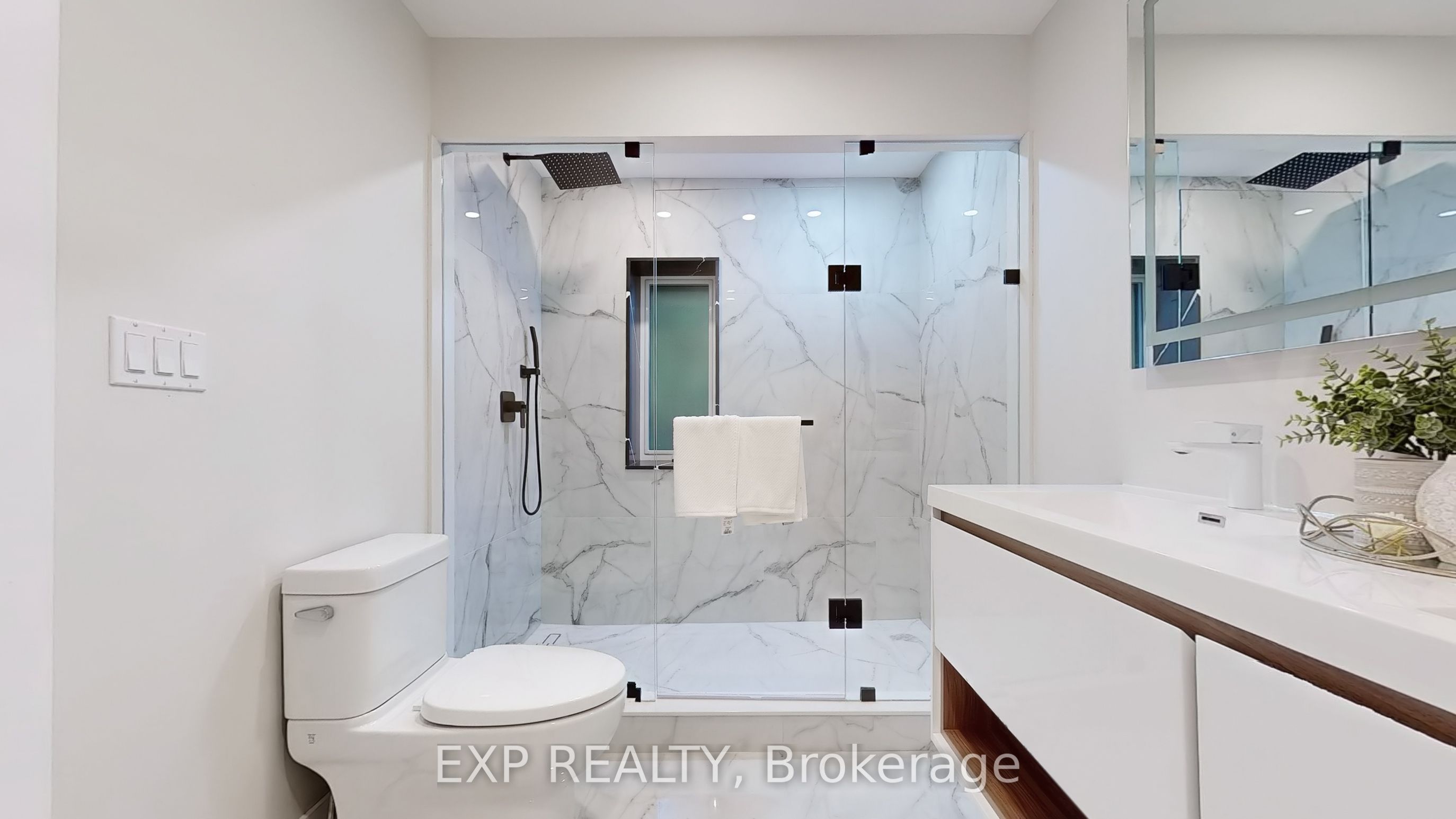 MLS #N12435589 image #22