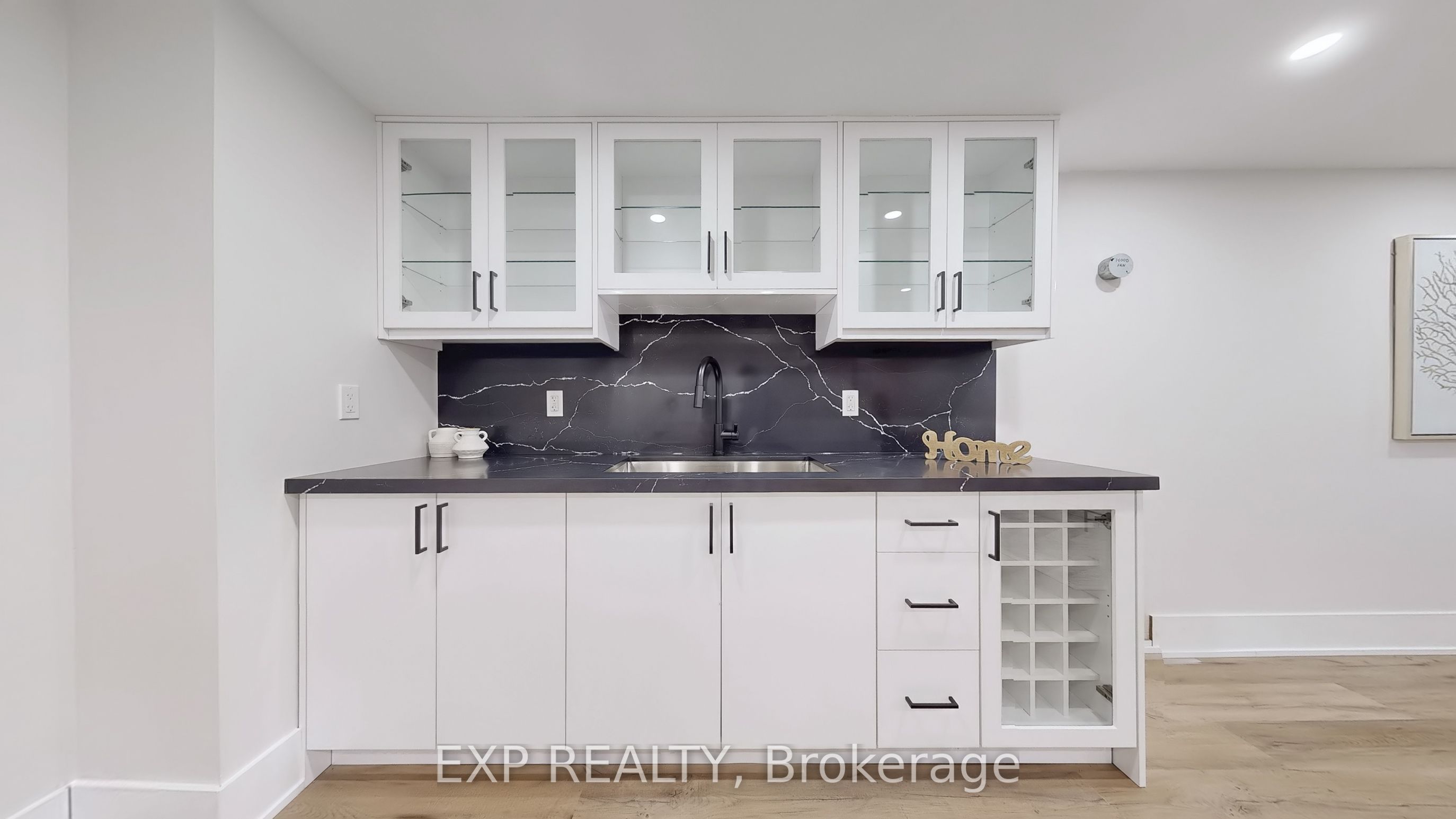 MLS #N12435589 image #36