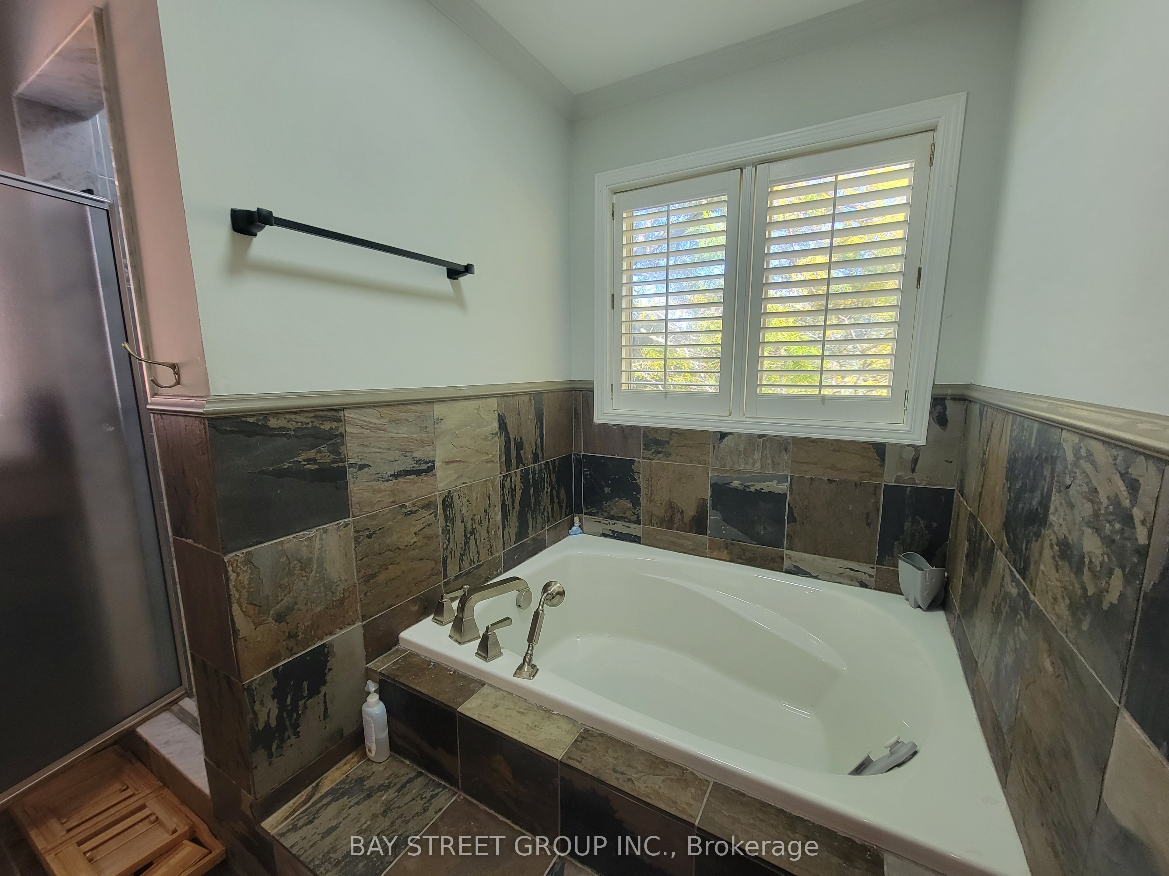 MLS #N12438393 image #20