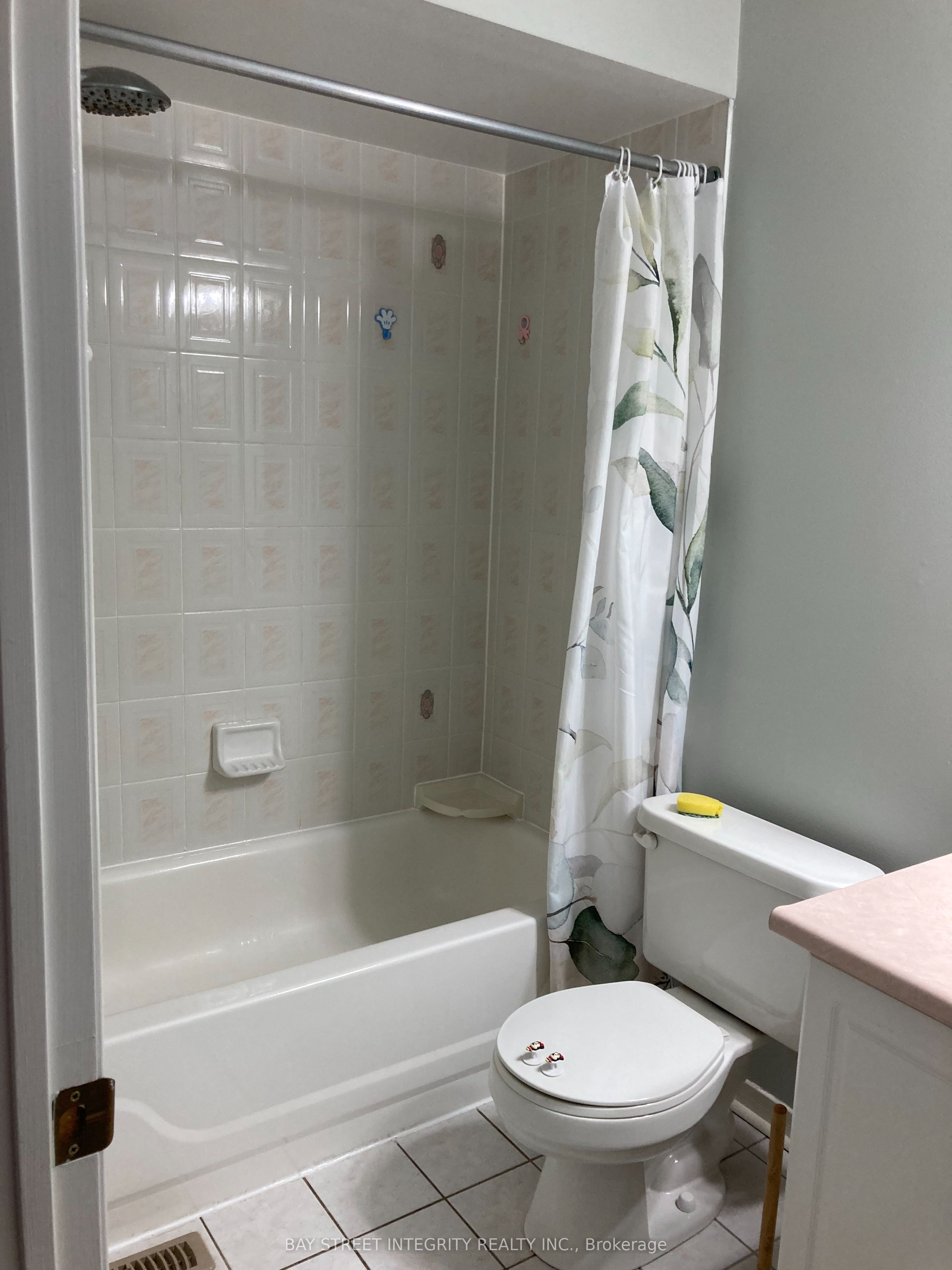 MLS #N12438637 image #10