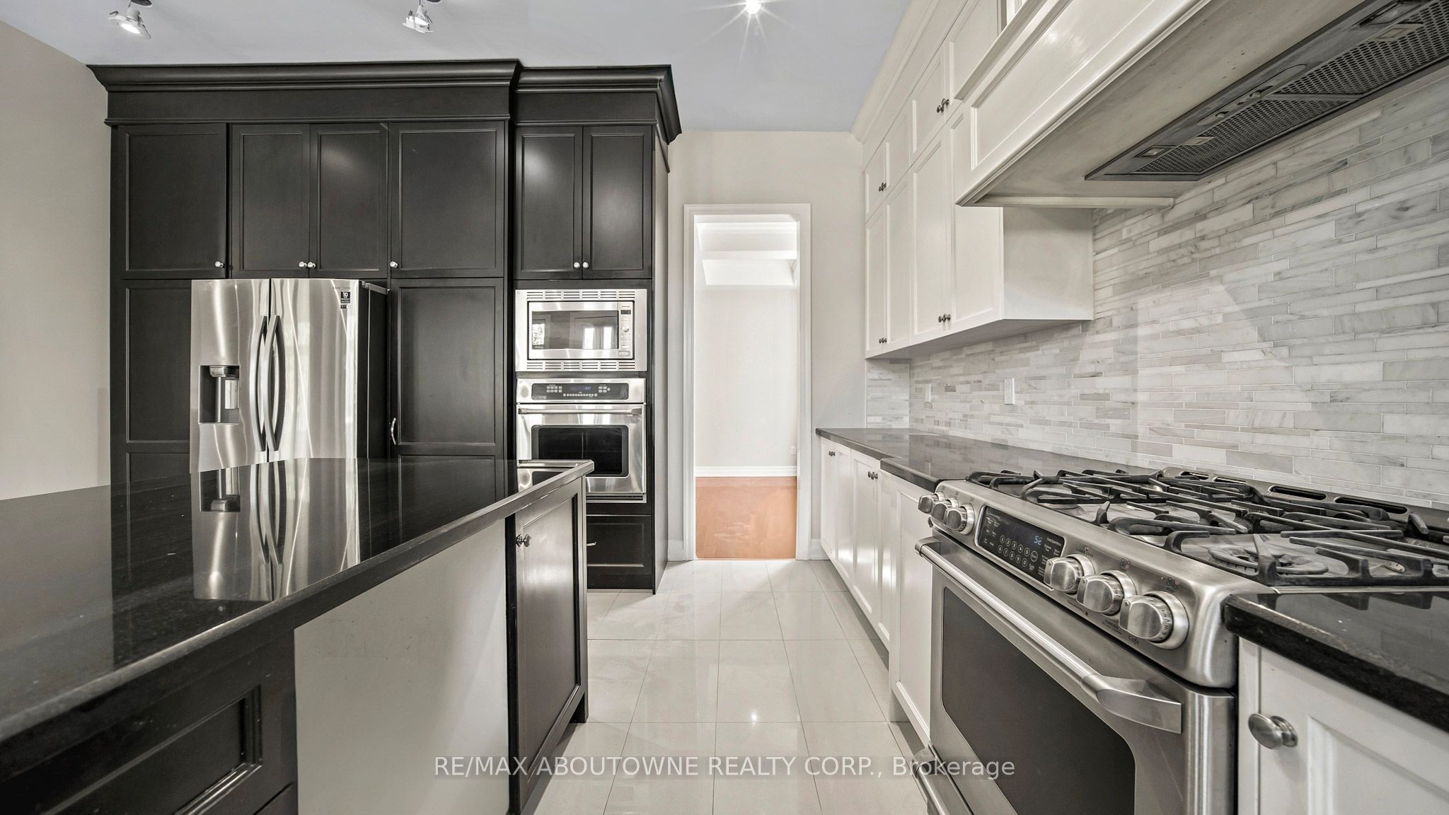 MLS #N12440850 image #10