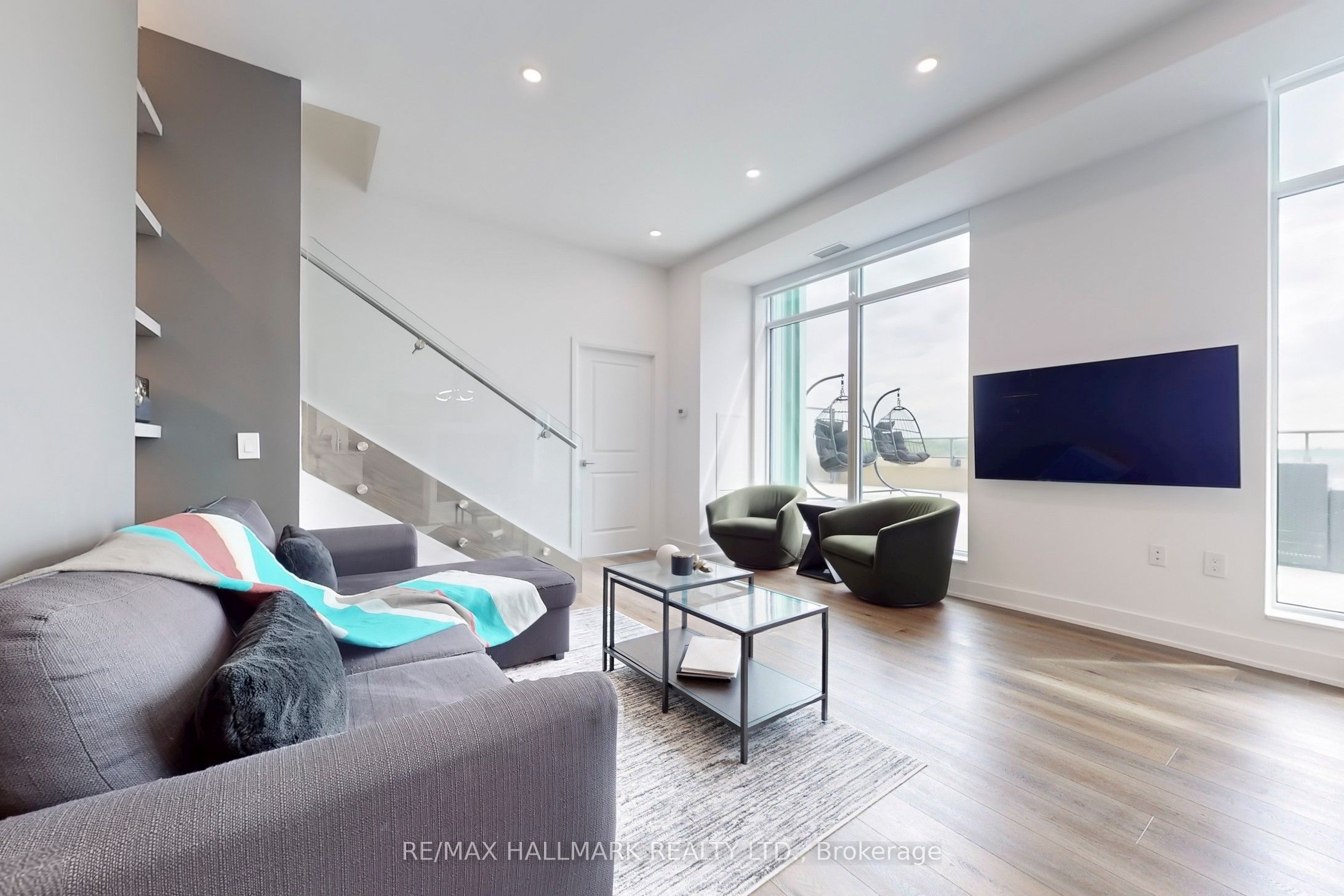 MLS #N12440887 image #12