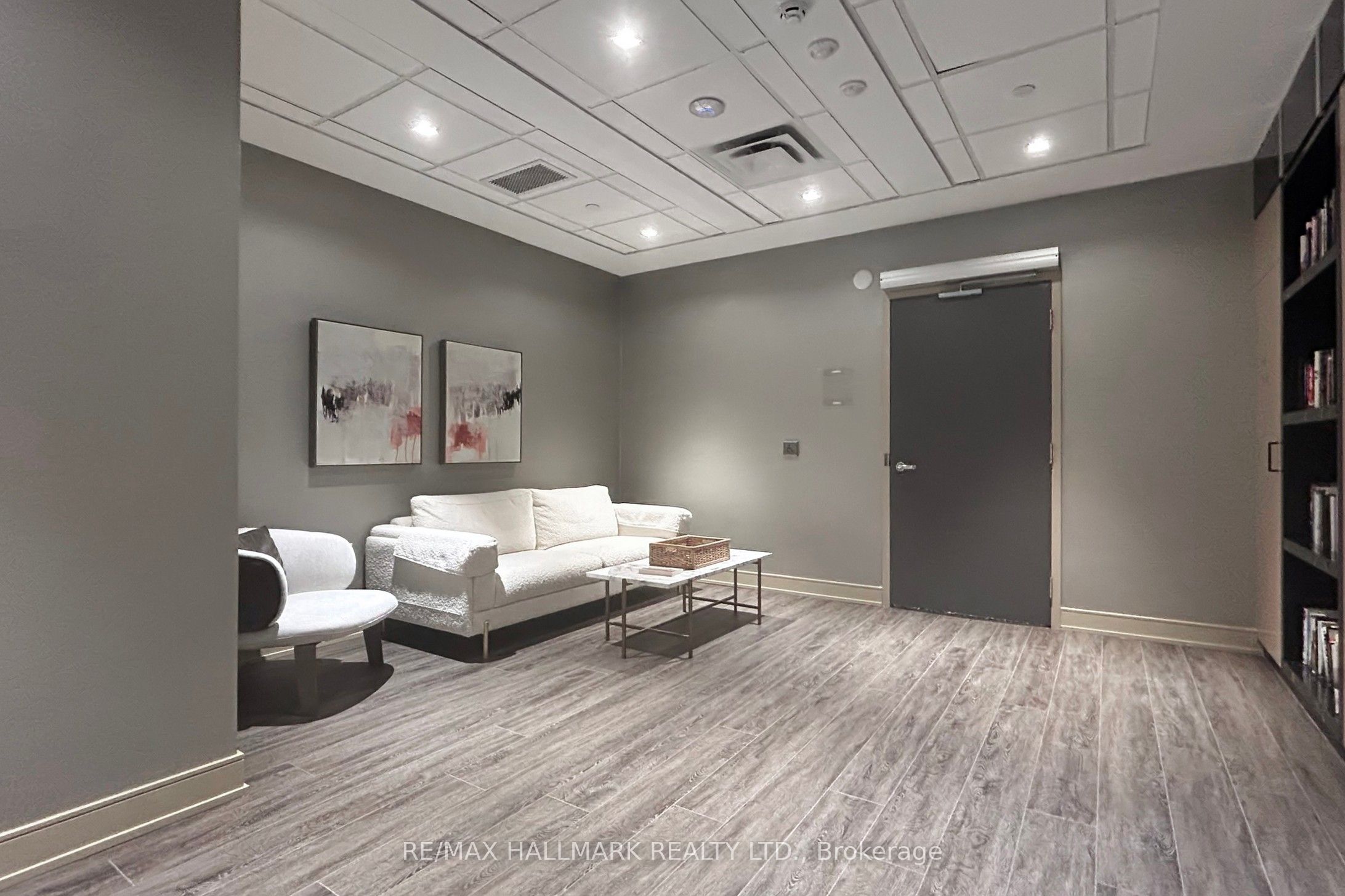 MLS #N12440887 image #42