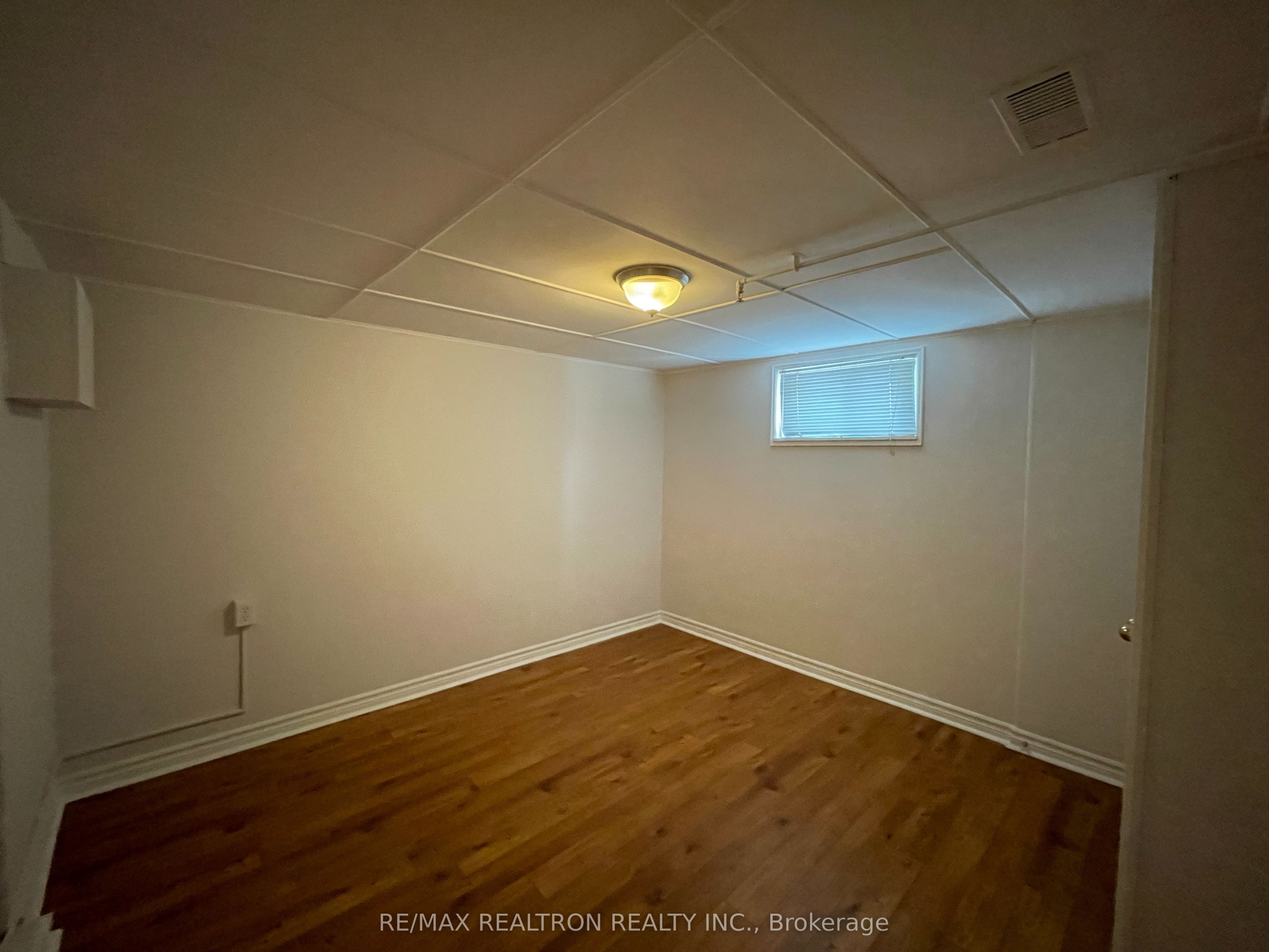 MLS #N12441495 image #16