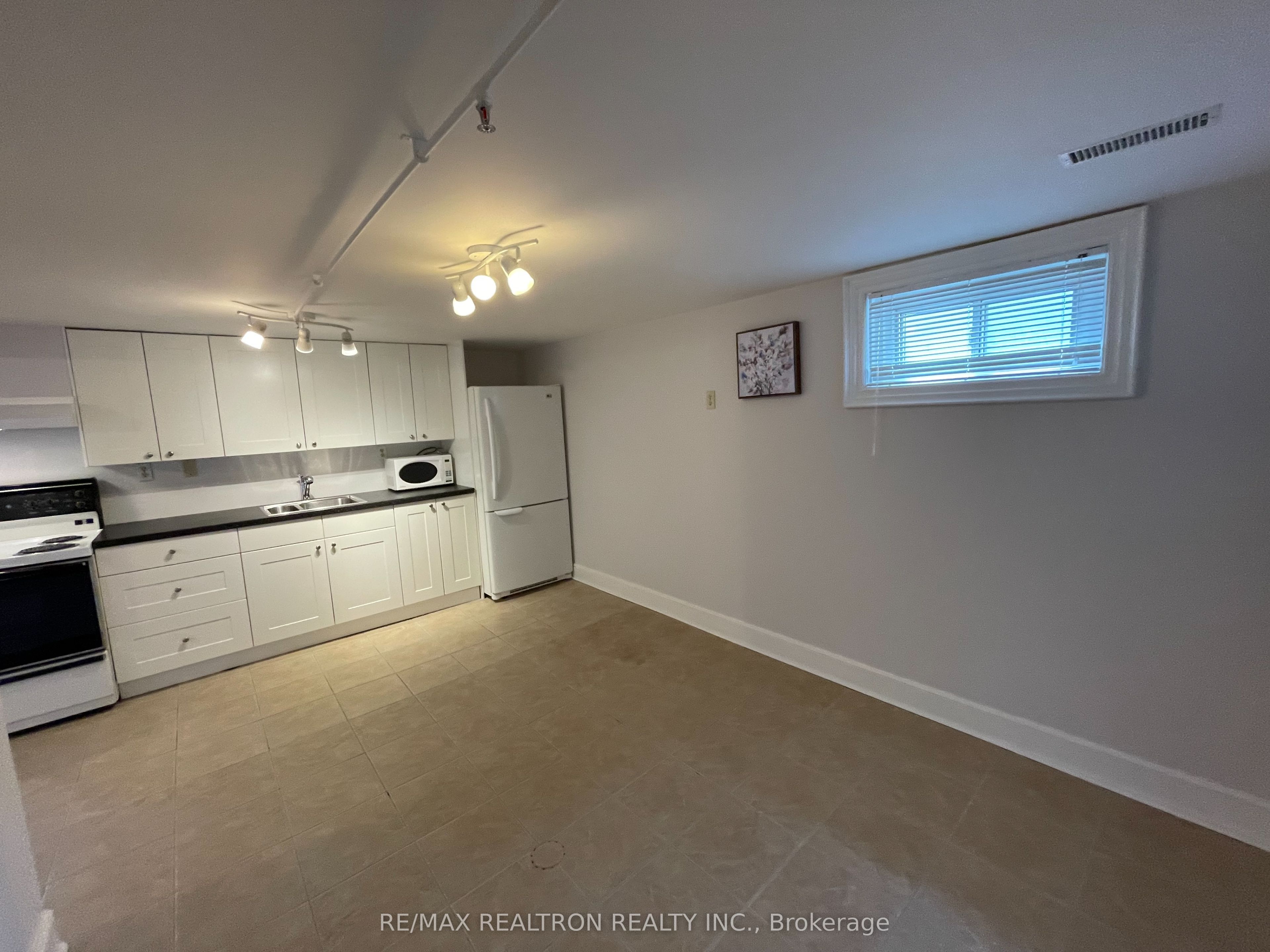 MLS #N12441495 image #8