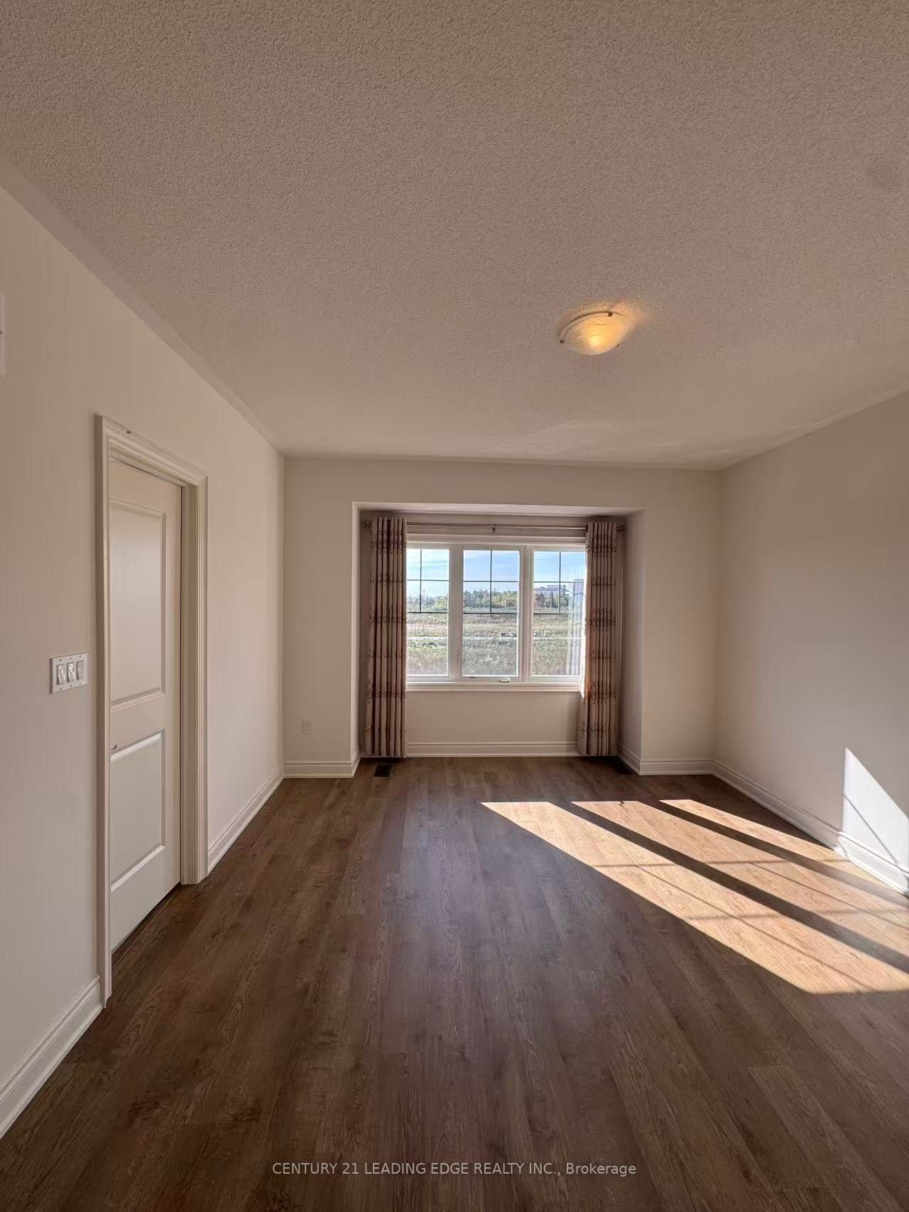 MLS #N12442194 image #5