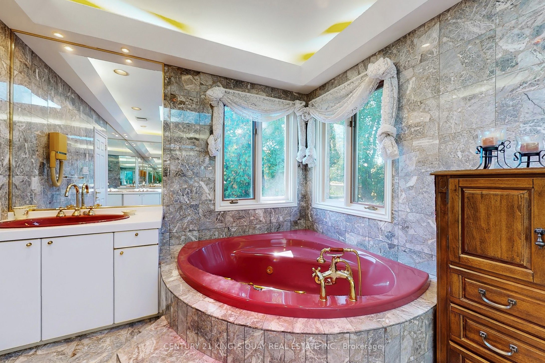 MLS #N12443408 image #19