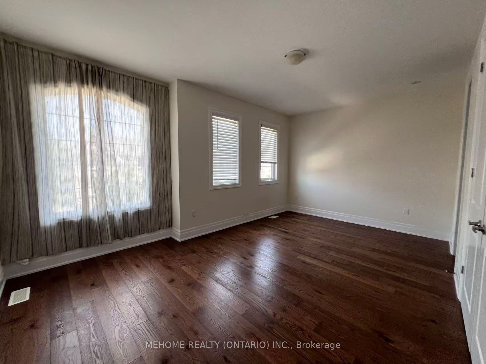 MLS #N12443652 image #19