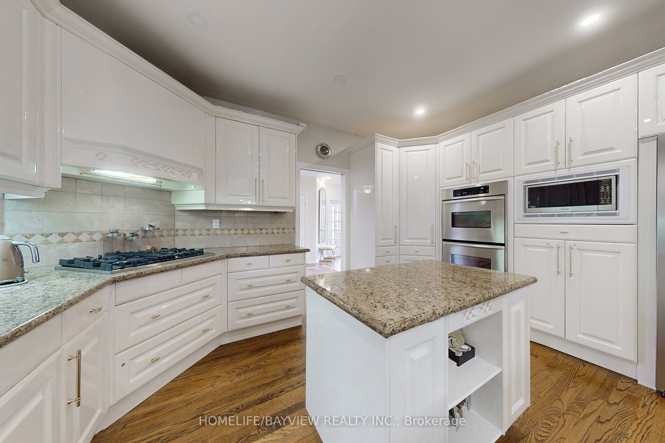 MLS #N12444185 image #16