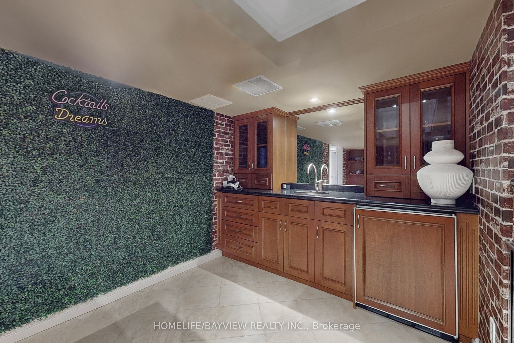 MLS #N12444185 image #35