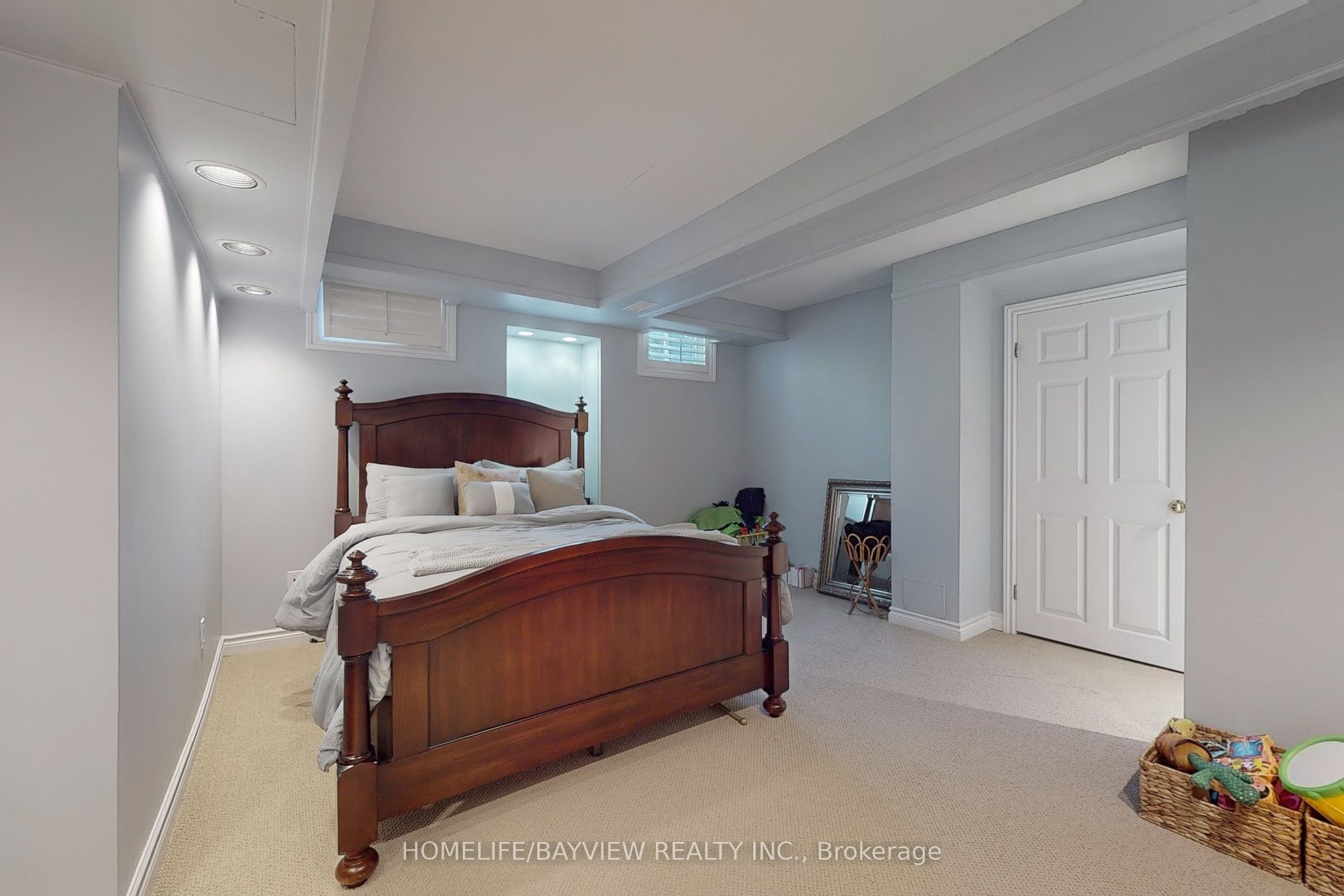 MLS #N12444185 image #38