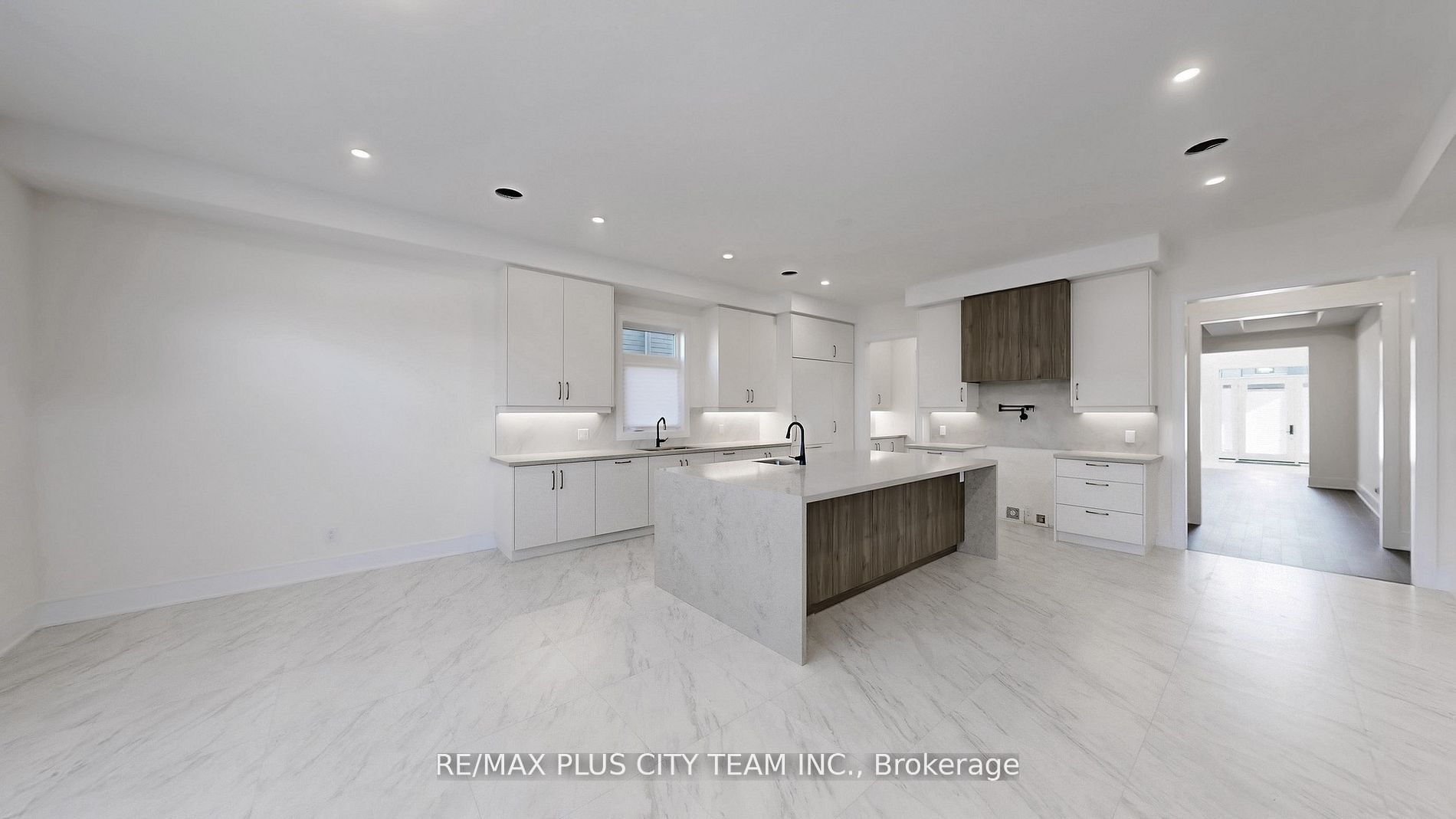 MLS #N12444213 image #11