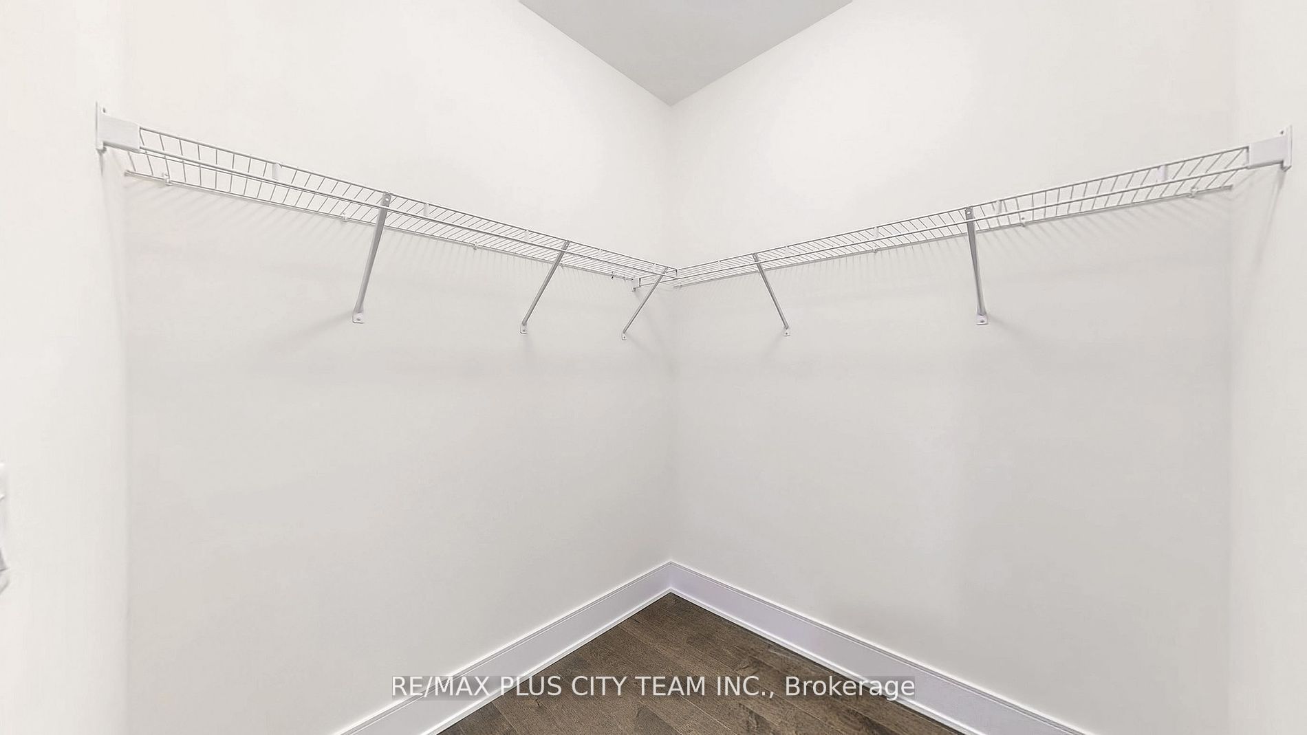 MLS #N12444213 image #28