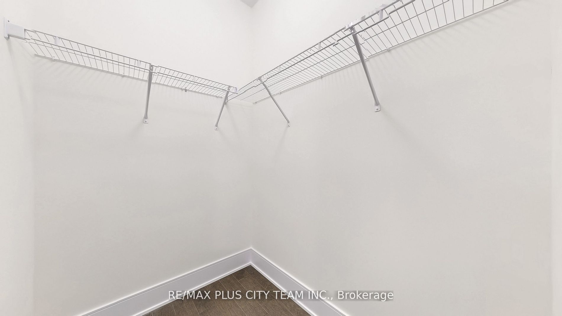 MLS #N12444213 image #39