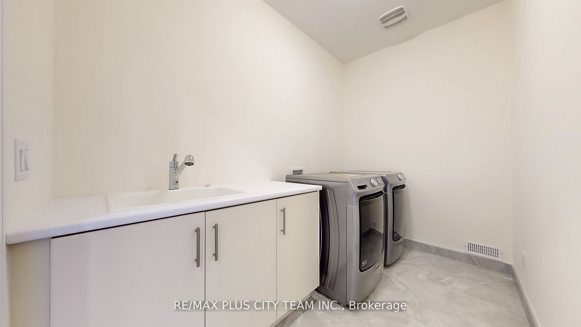 MLS #N12444213 image #40