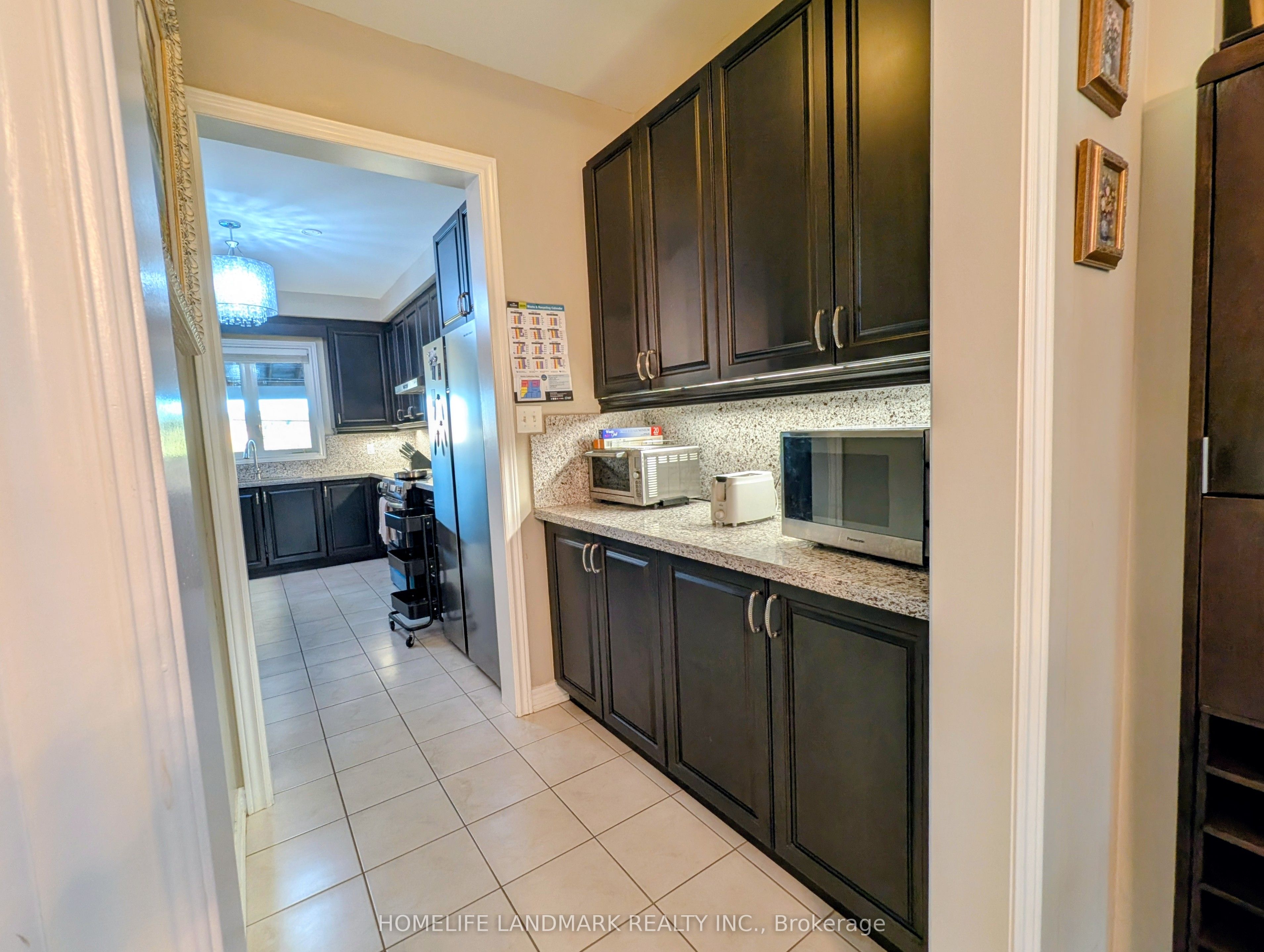 MLS #N12445345 image #11