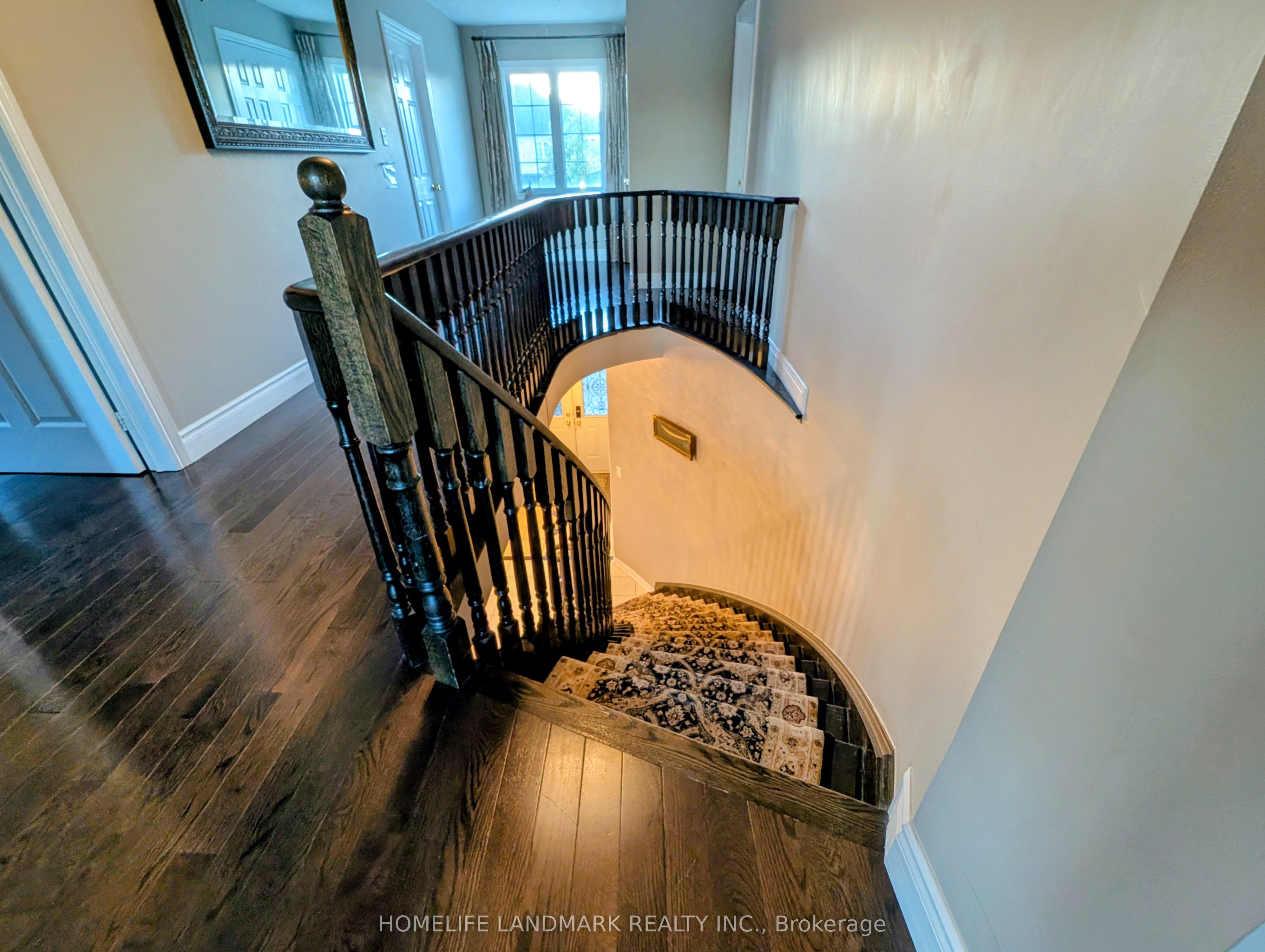 MLS #N12445345 image #17