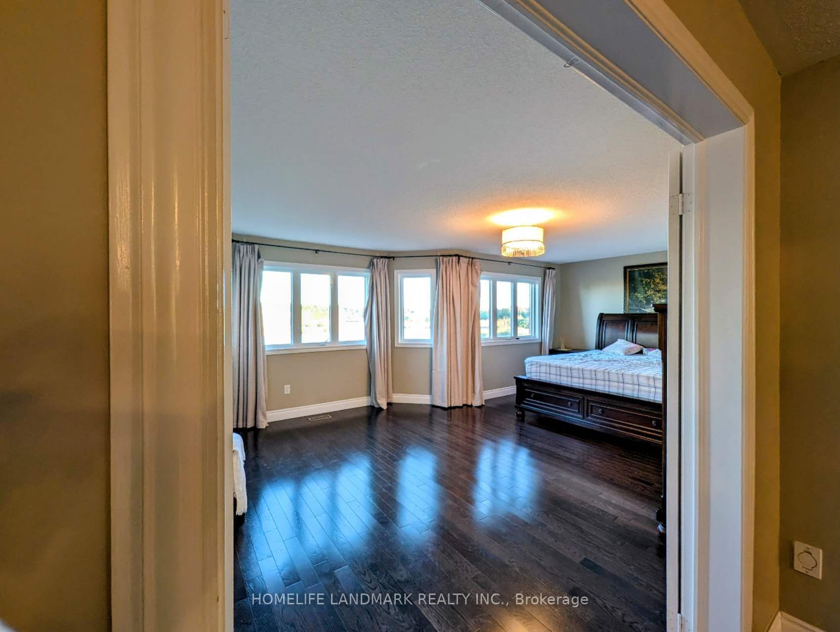 MLS #N12445345 image #18