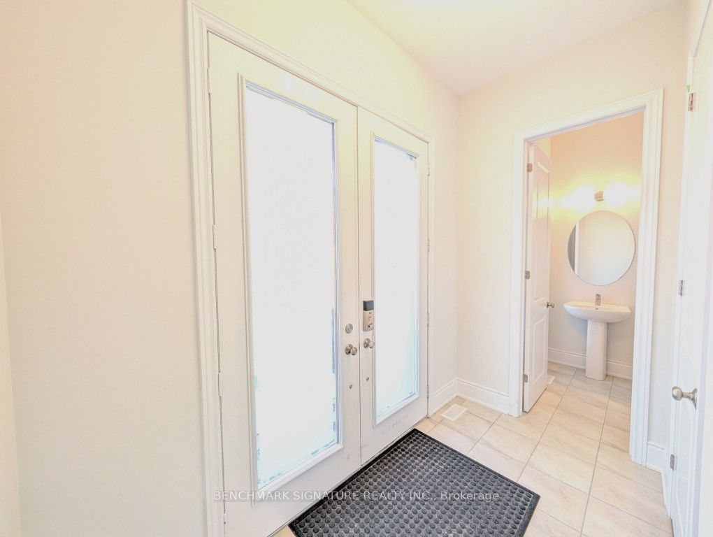 MLS #N12445890 image #2