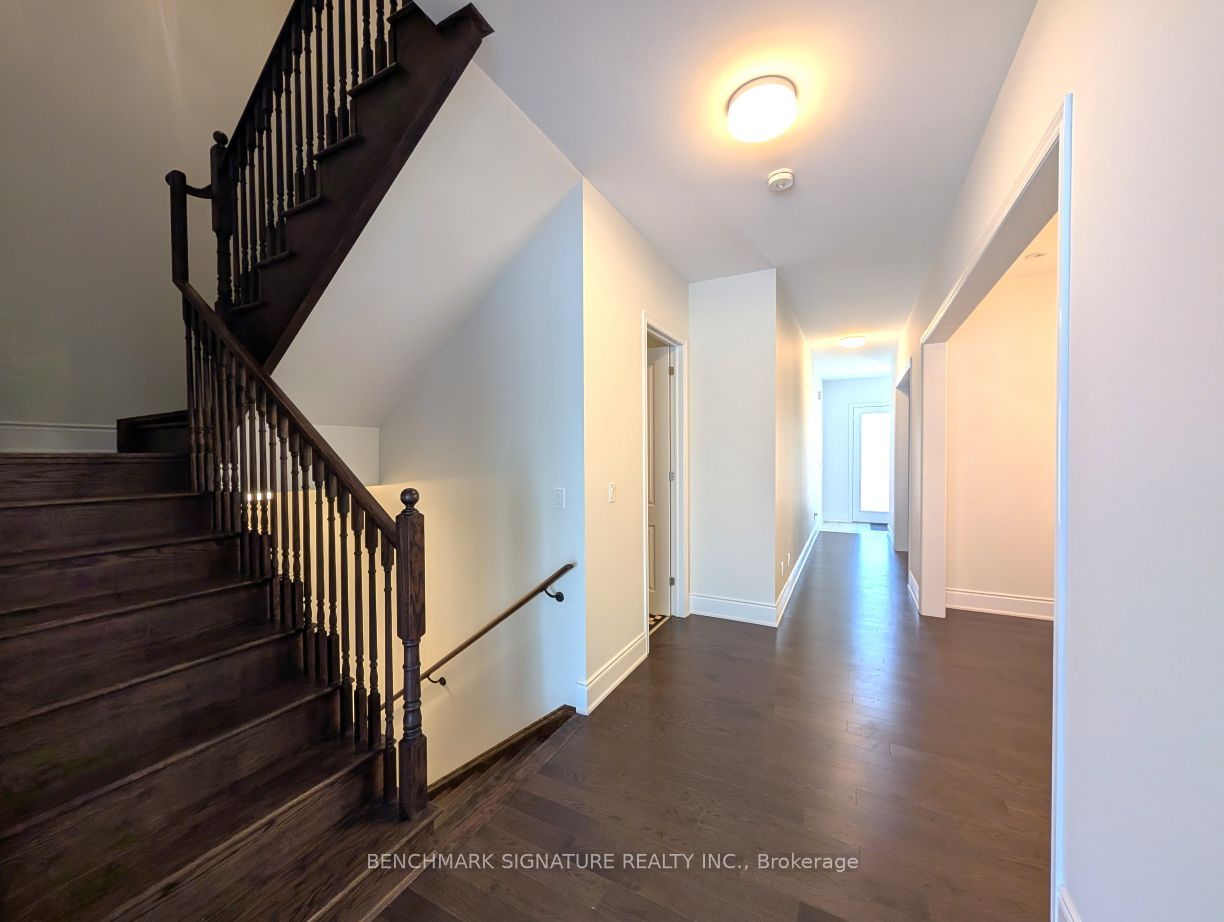 MLS #N12445890 image #24