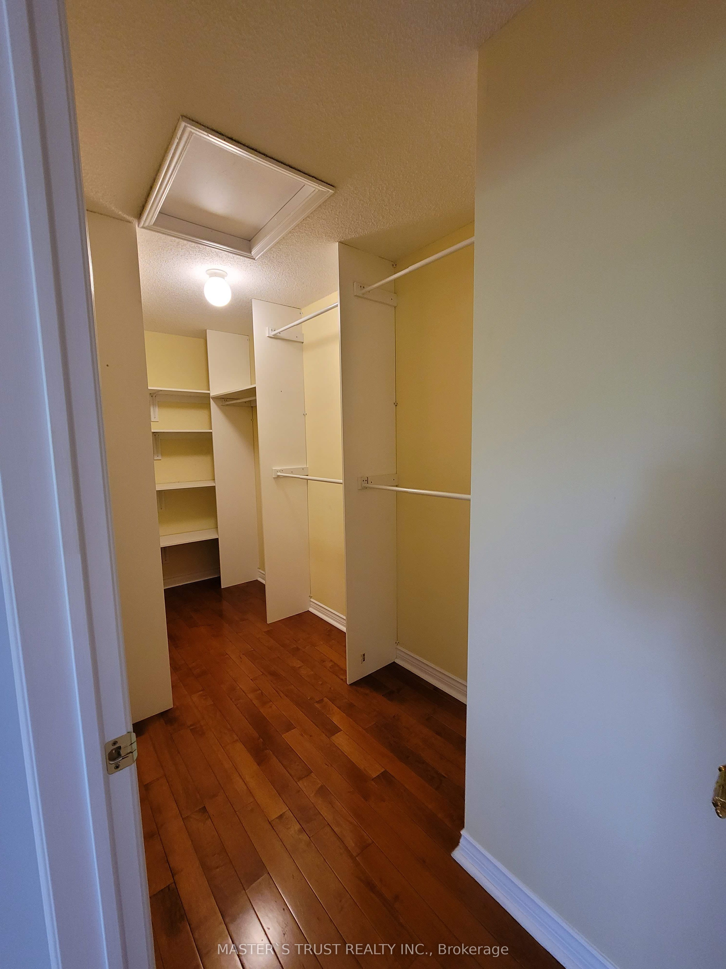 MLS #N12448514 image #21