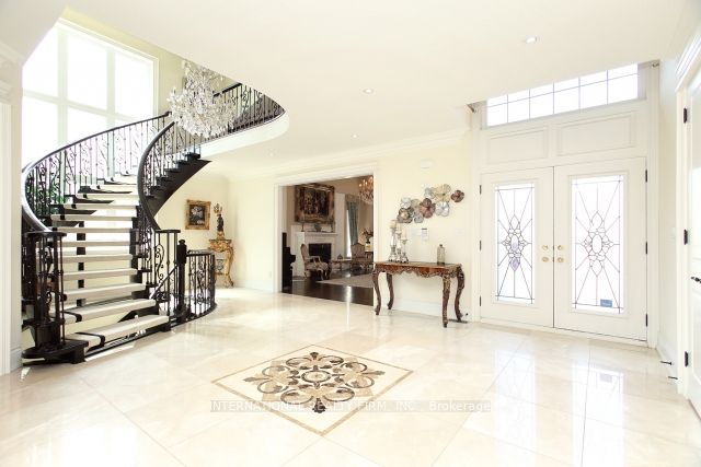 MLS #N12449211 image #1