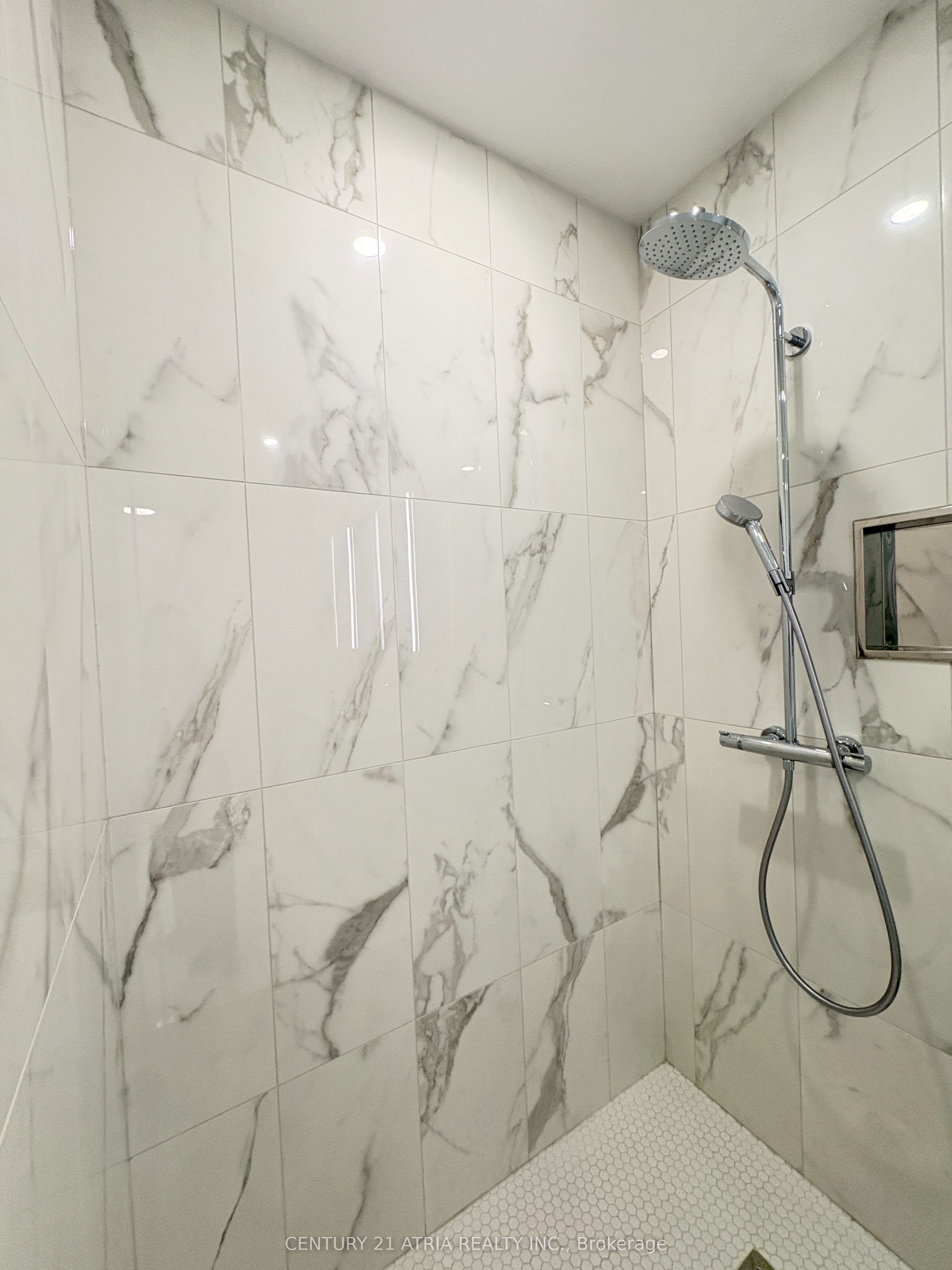 MLS #N12450111 image #34