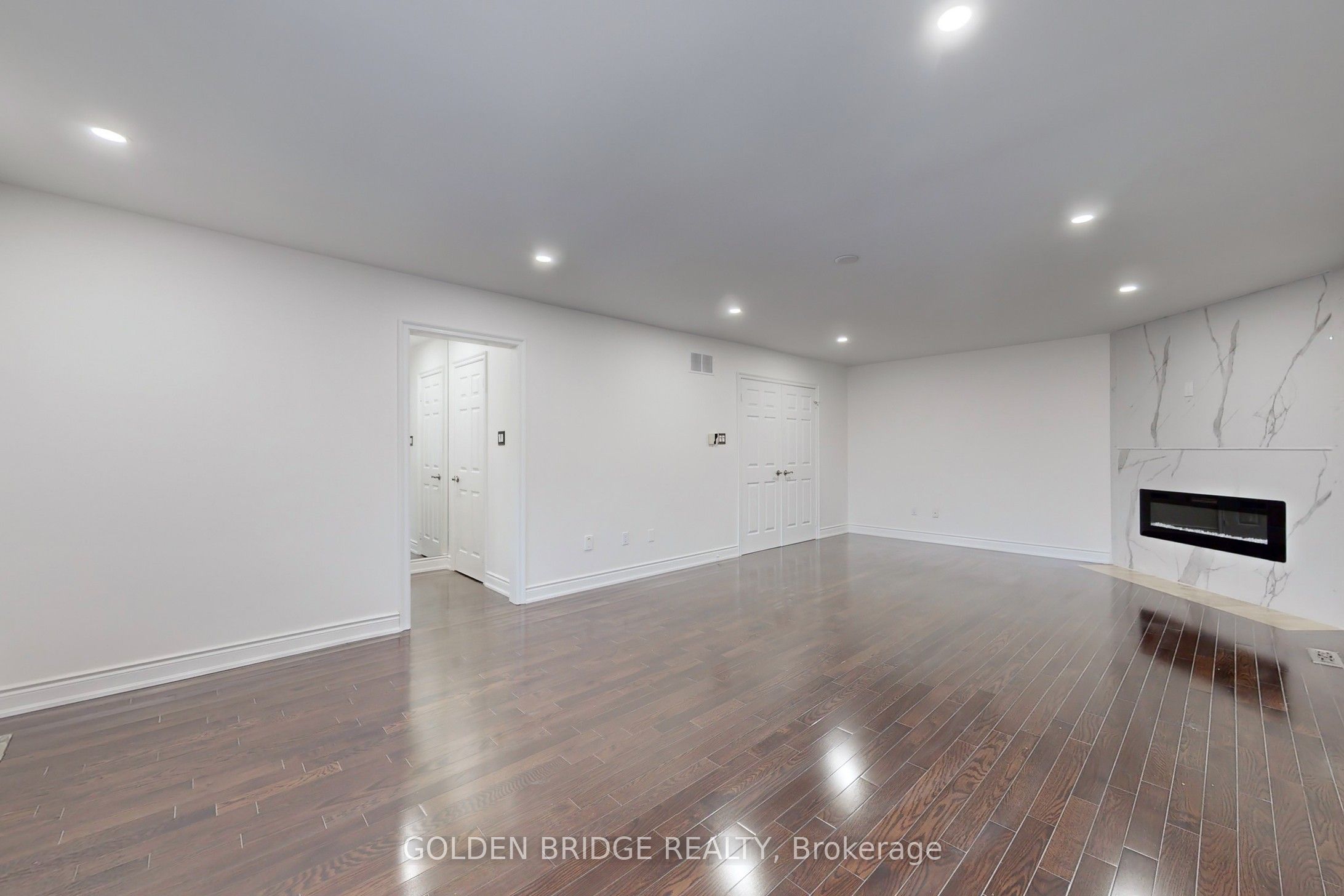 MLS #N12452157 image #21