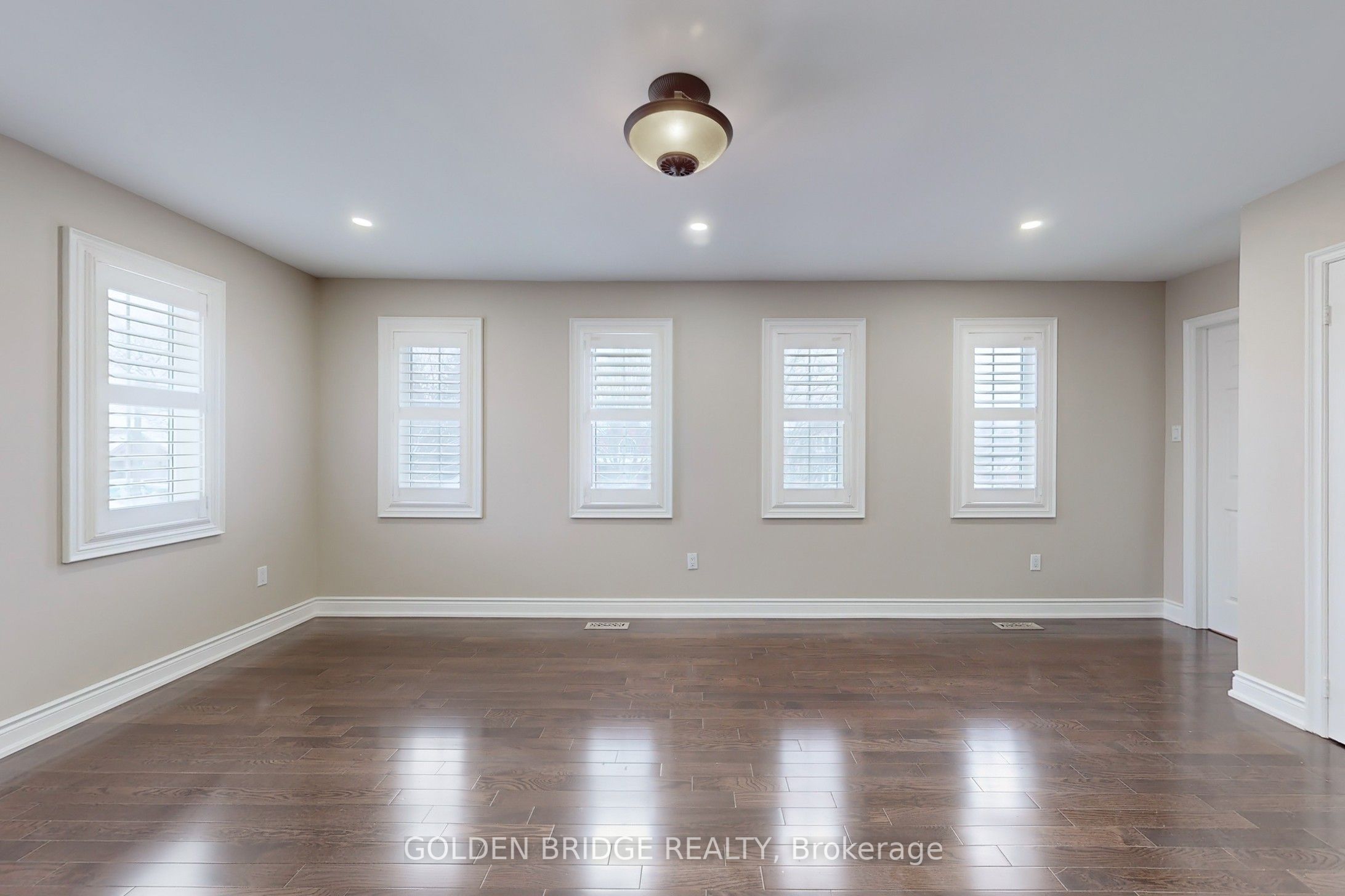 MLS #N12452157 image #26