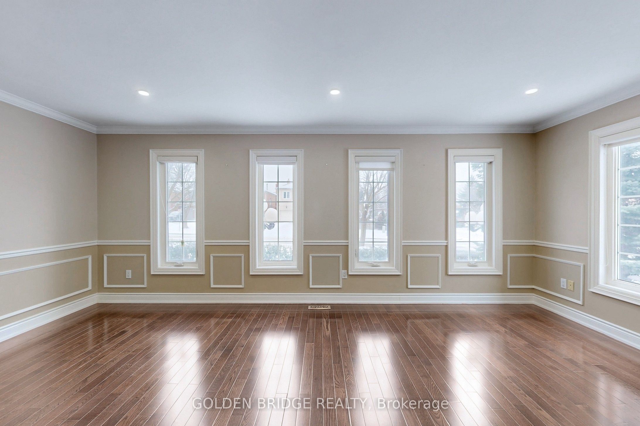 MLS #N12452157 image #9