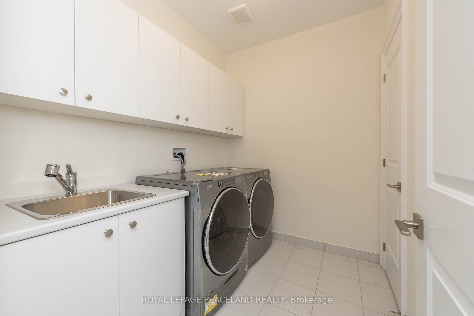 MLS #N12452946 image #10