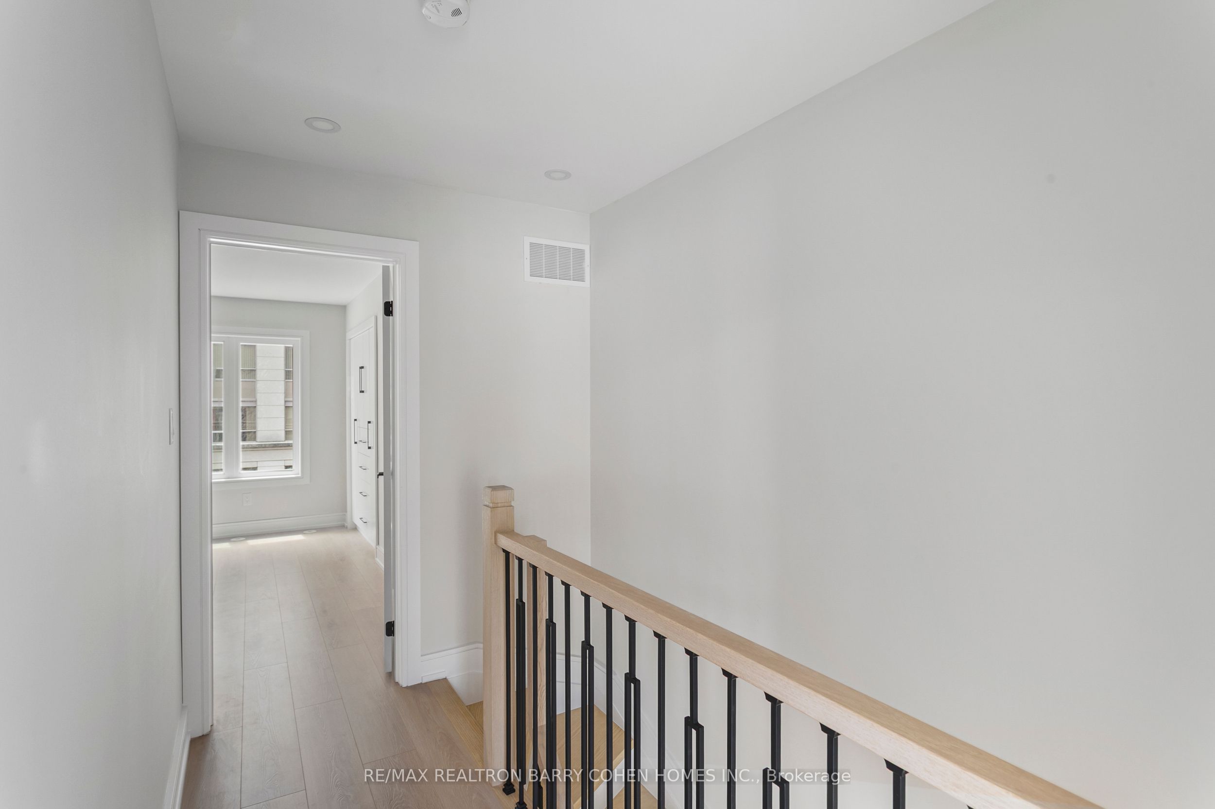 MLS #N12453833 image #22