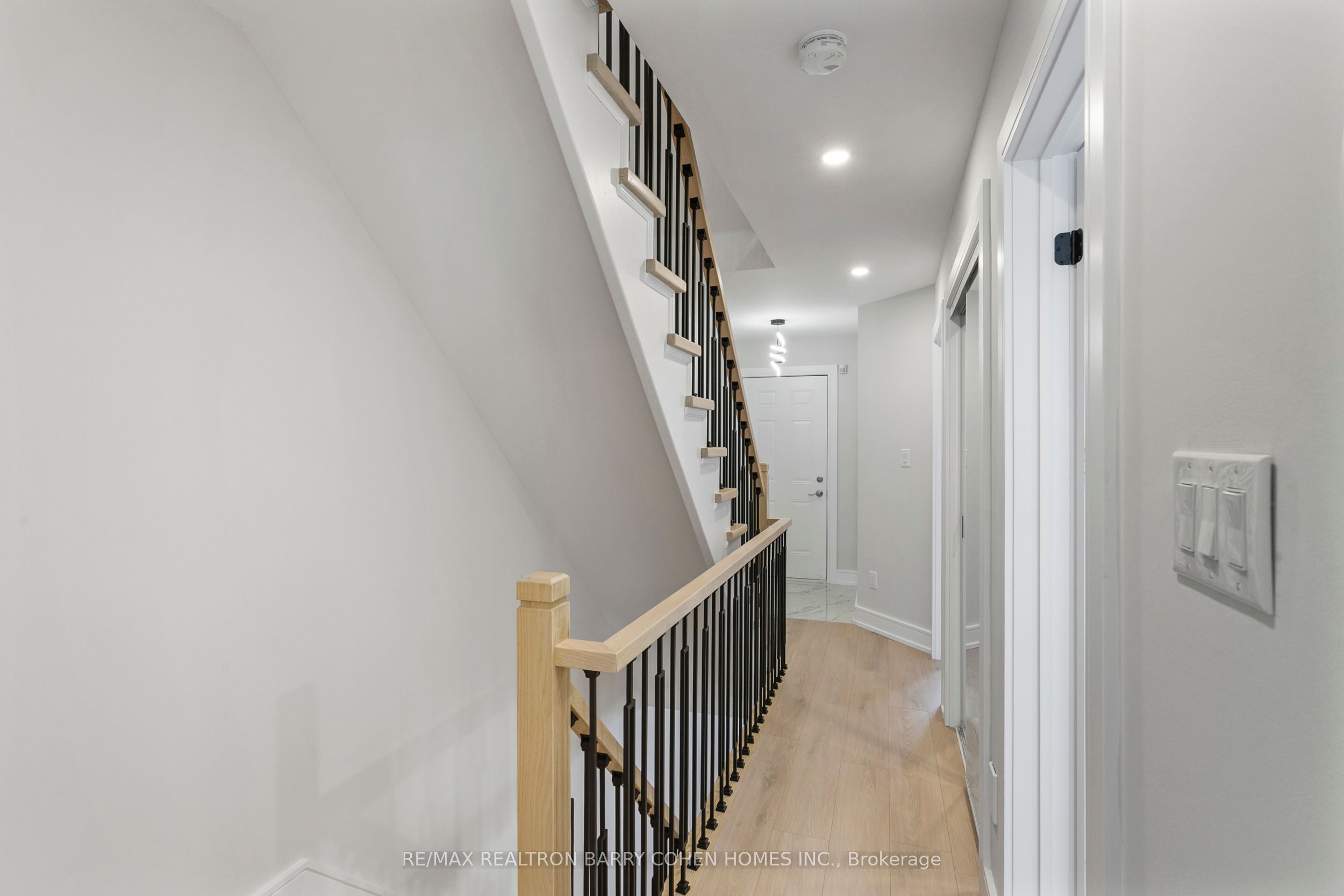 MLS #N12453833 image #3