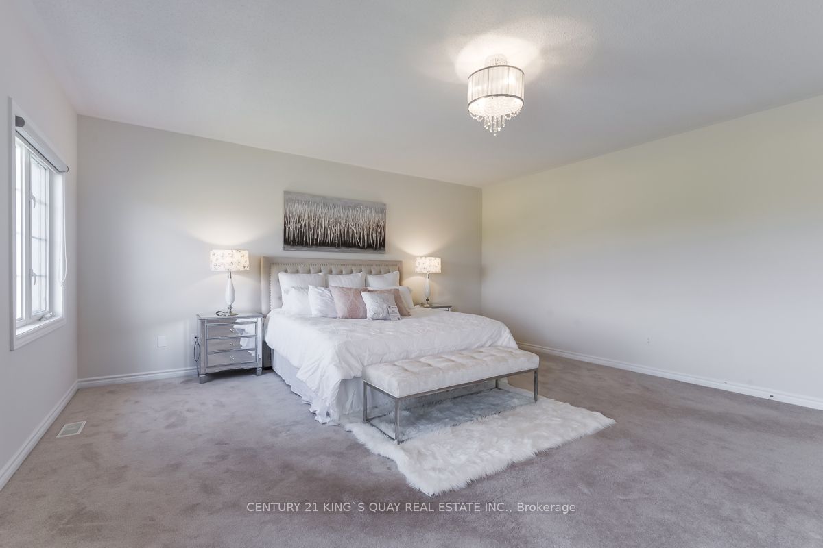 MLS #N12453959 image #15