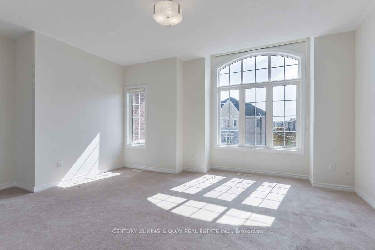 MLS #N12453959 image #21