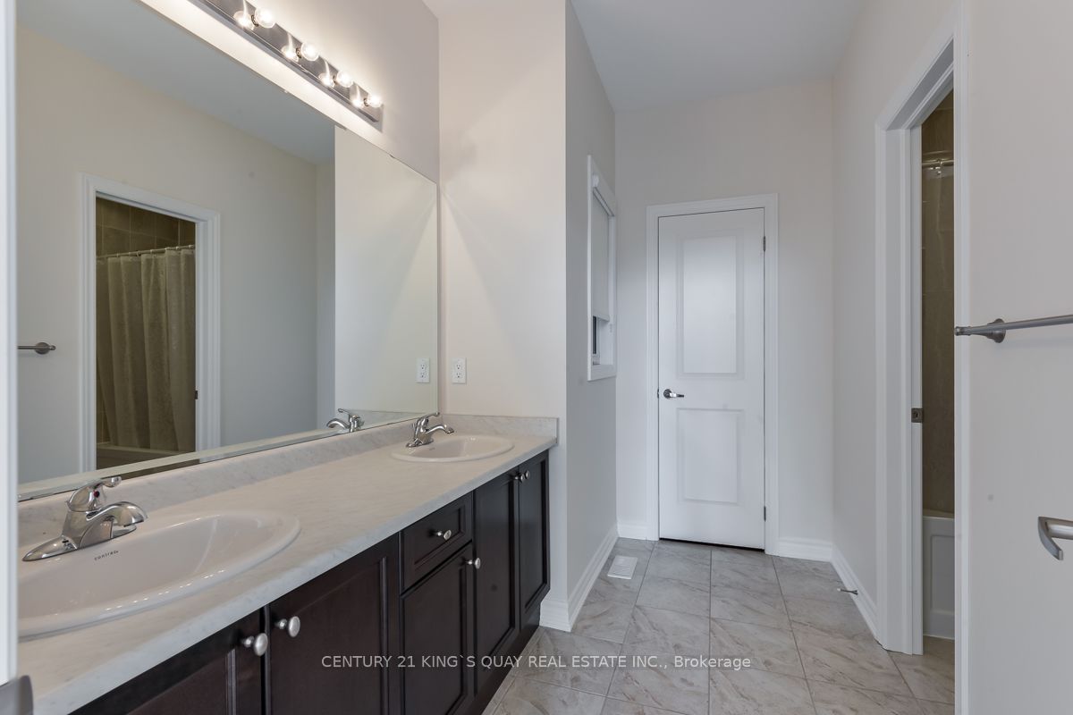 MLS #N12453959 image #23