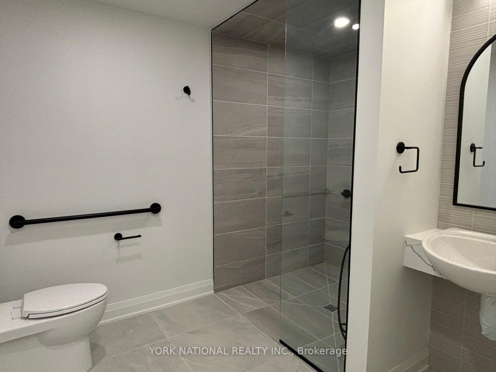 MLS #N12454531 image #5