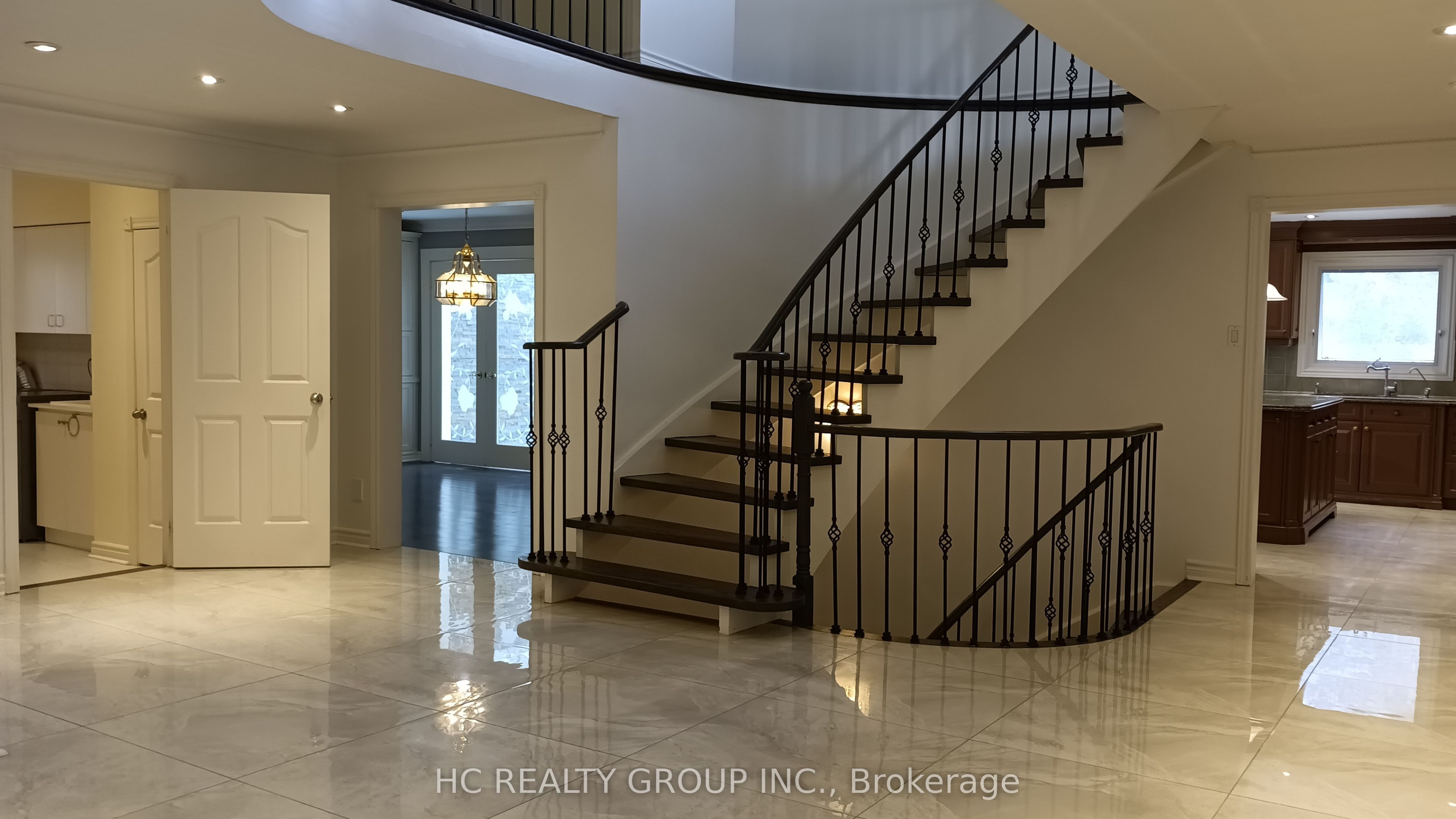 MLS #N12456274 image #1