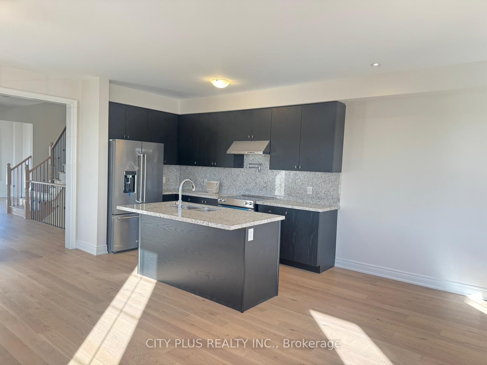 MLS #N12456951 image #14