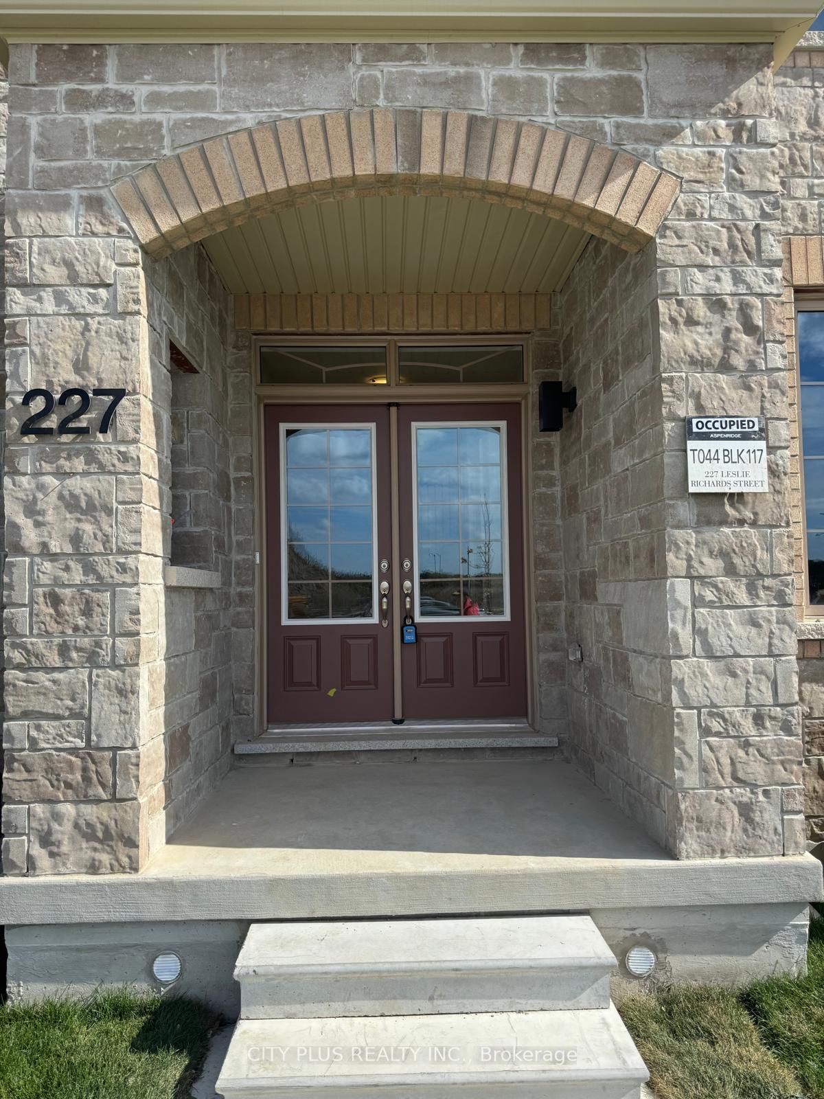 MLS #N12456951 image #2